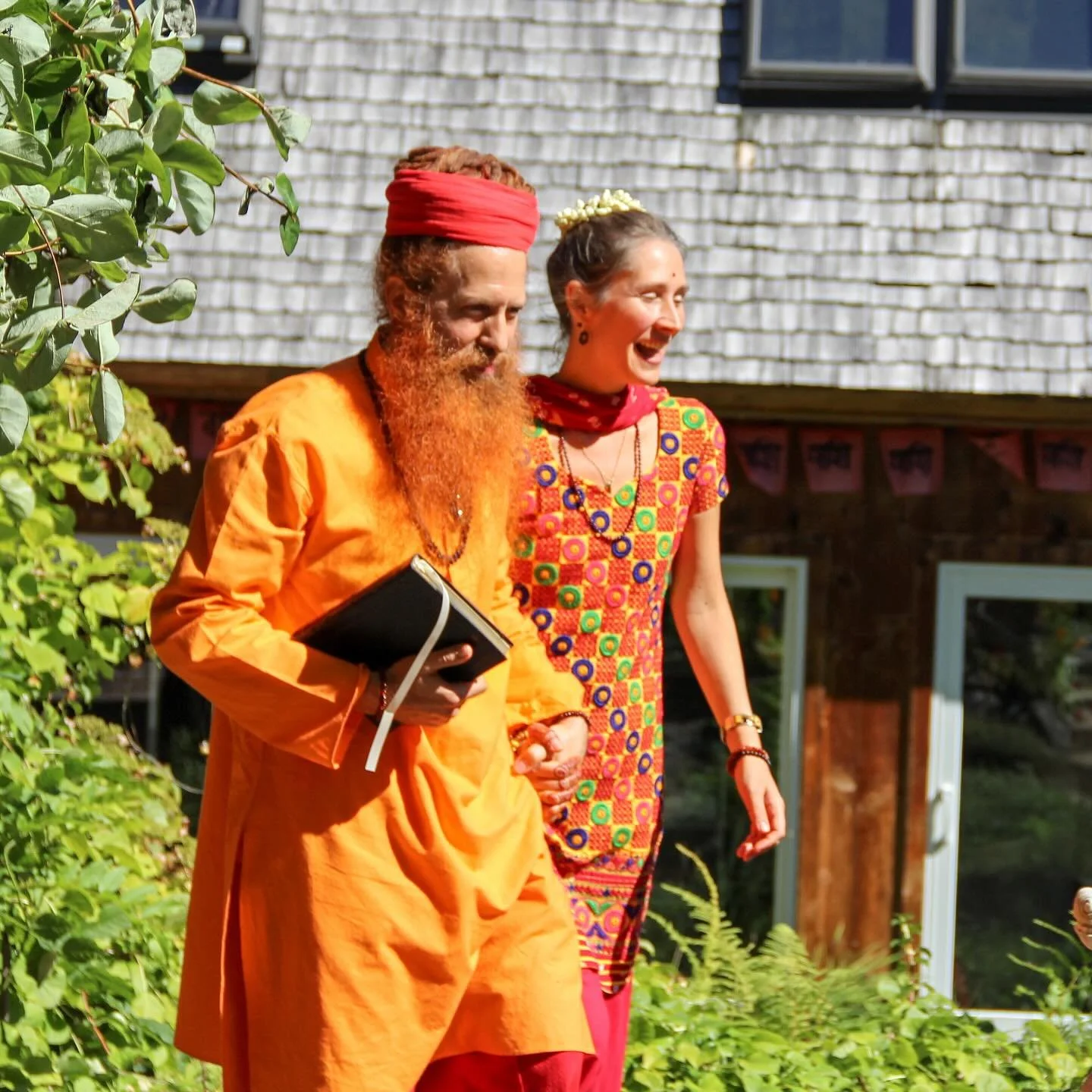 Bhagavn and Mirabai completing a wedding ceremony at Sat Manav Yoga Ashram
