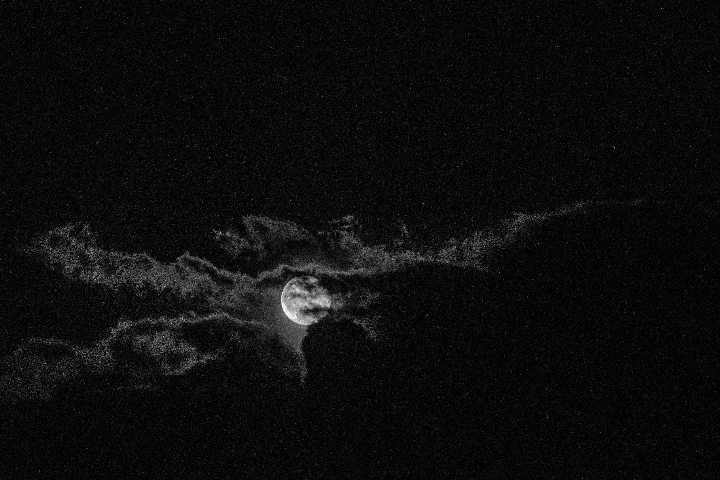 The Moon was extra shady last night