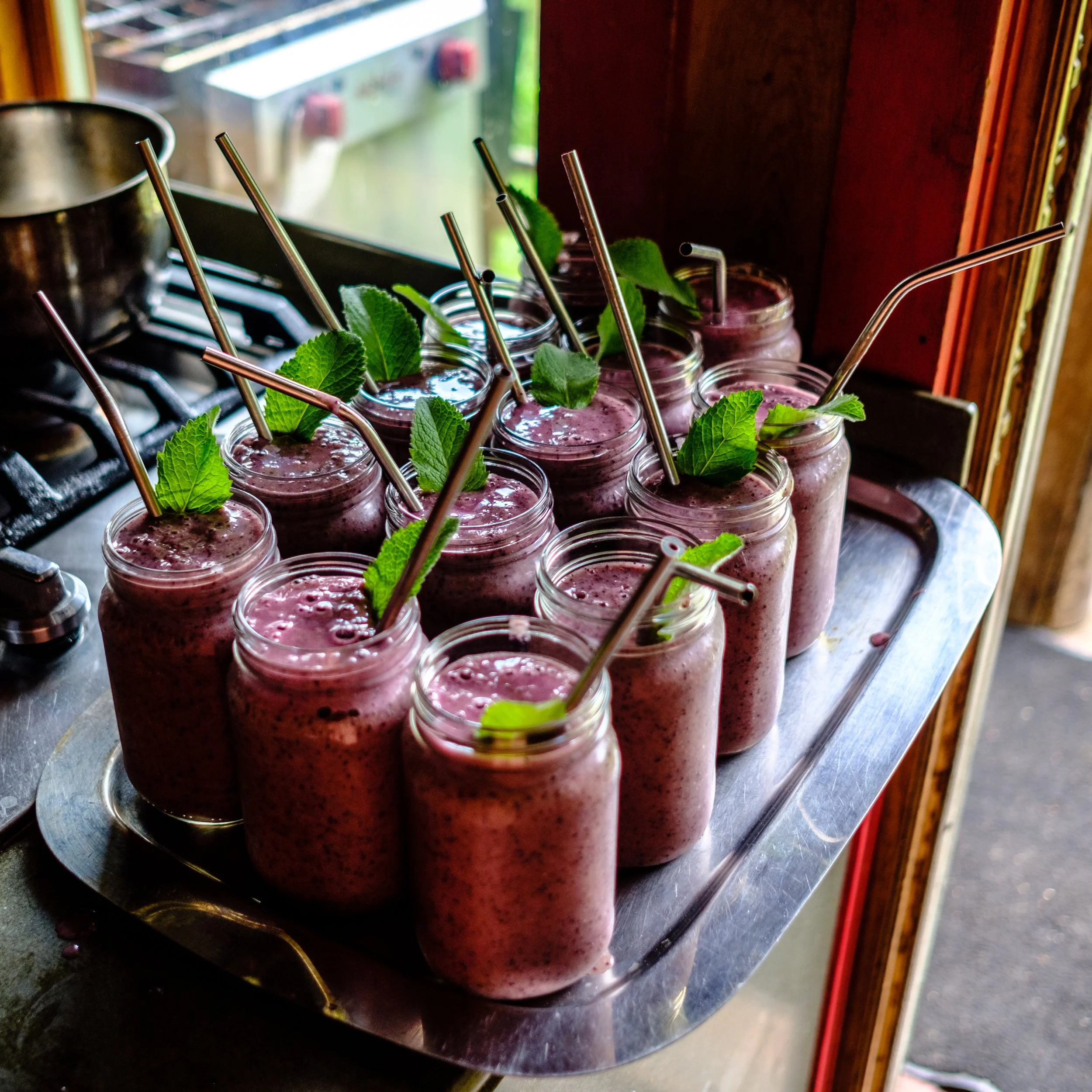 Cute smoothie tray