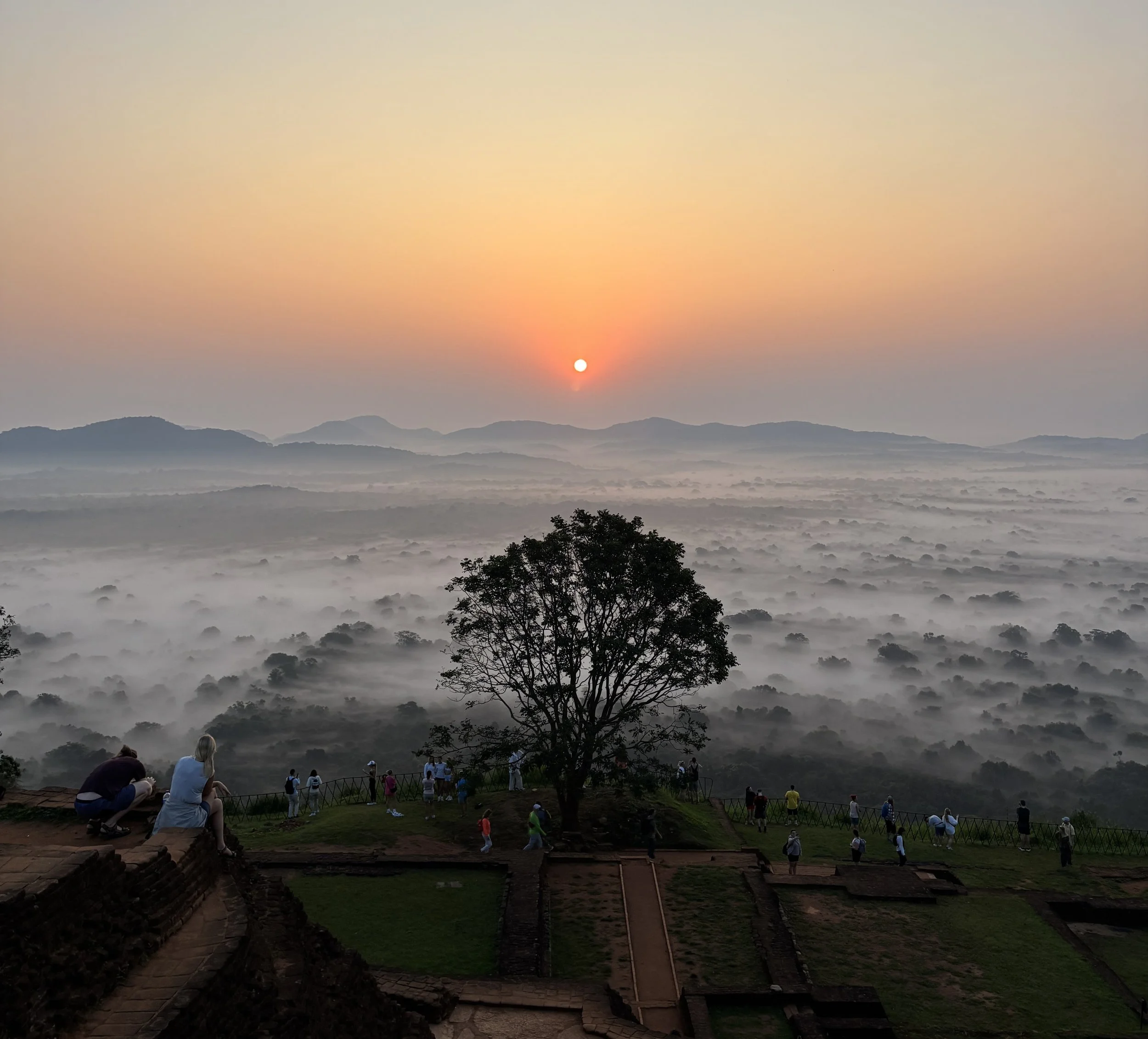 Sigirya, UNESCO, climb, sunrise, forest, ruins