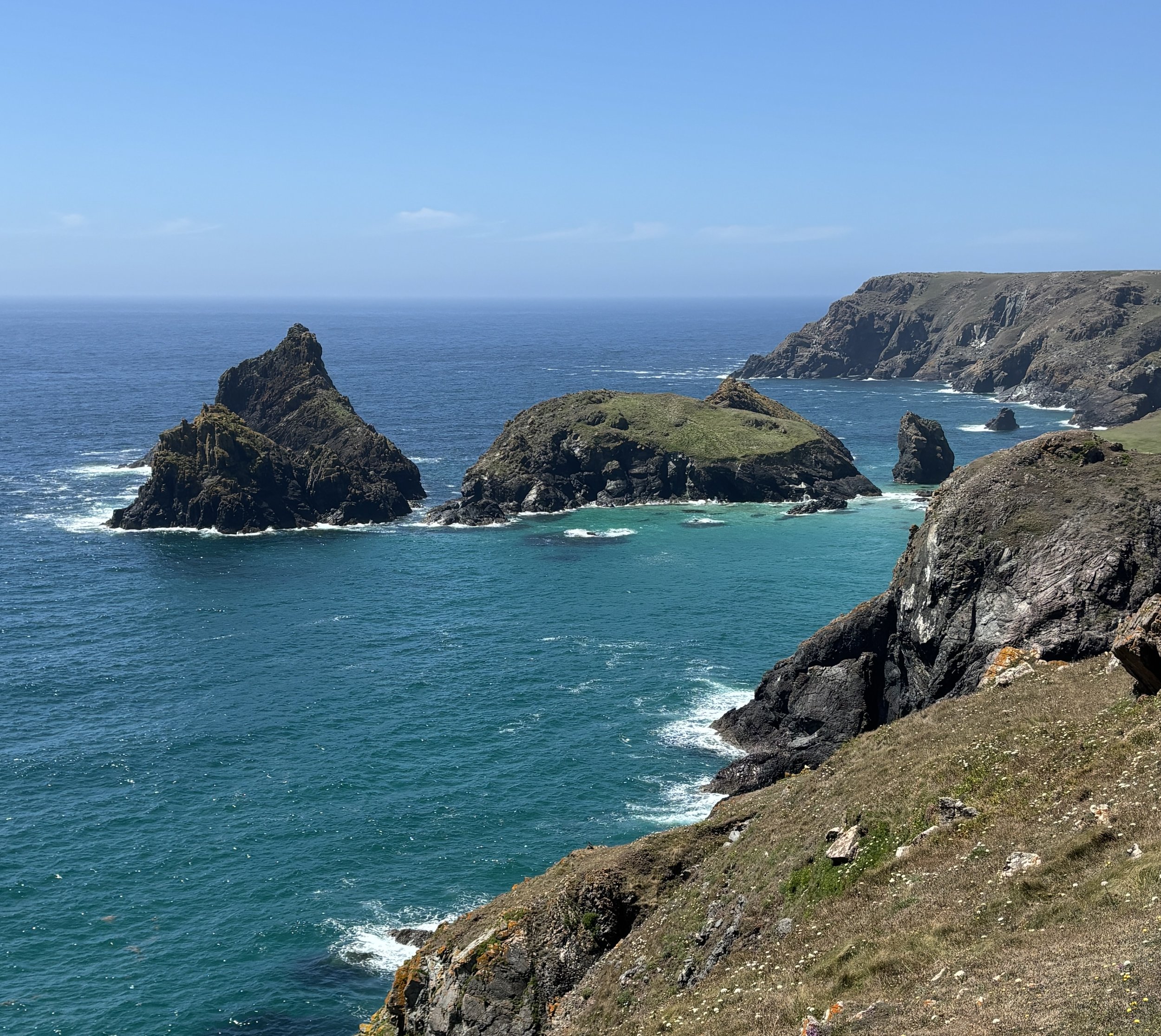 The dramatic coastline between Lizard and Kynance Cove in Cornwall
