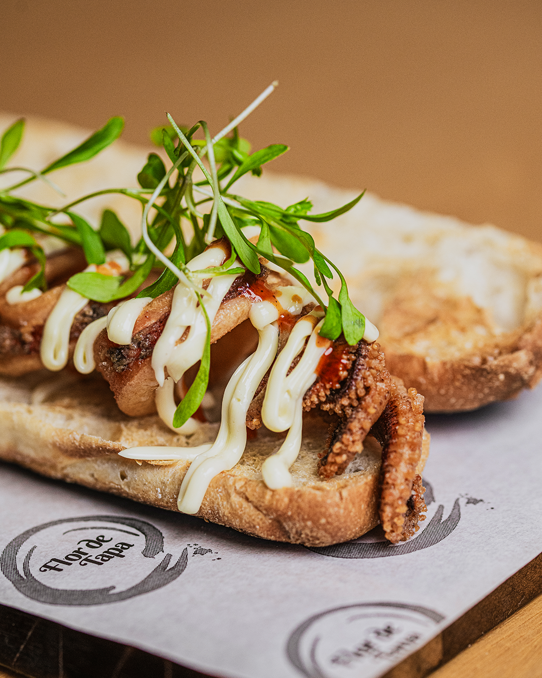 ¿Dónde comer un buen bocatín de calamares en Valencia?