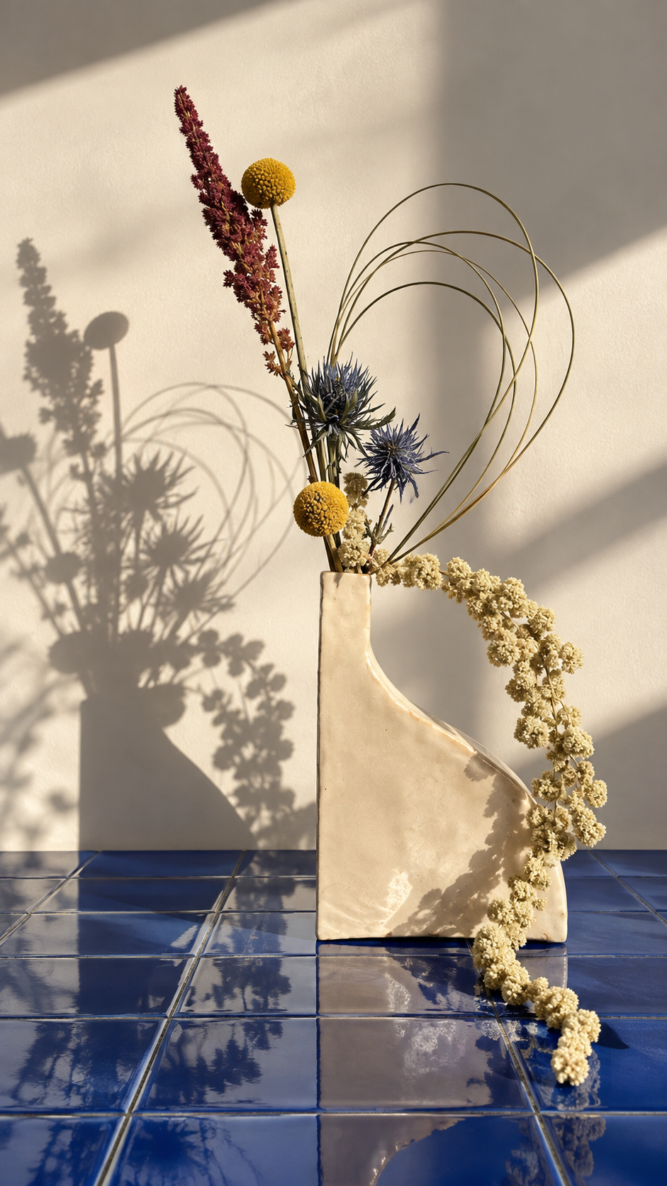 From Clay to Bouquet - Inner Studio & Studio Hølssi