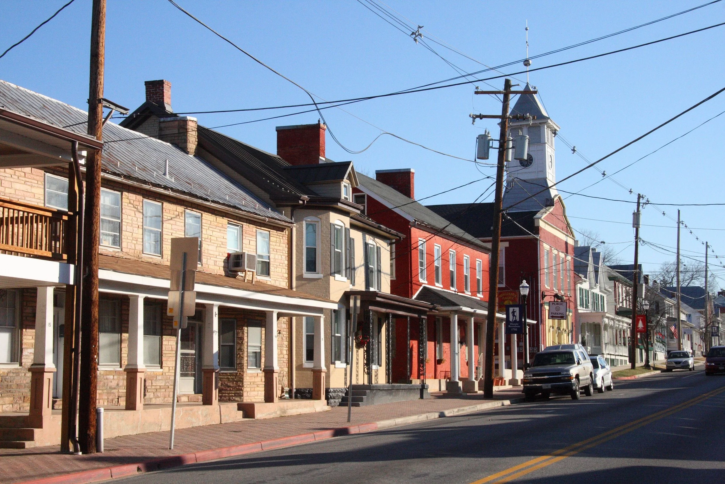 Picture of downtown Boonsboro with row homes.