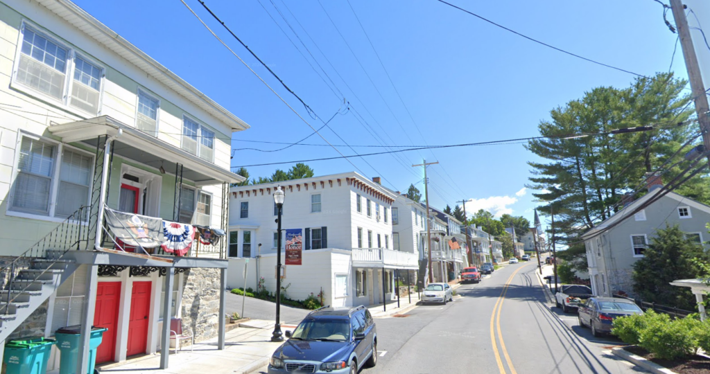 Picture showing shops and buildings in Smithsburg, Maryland