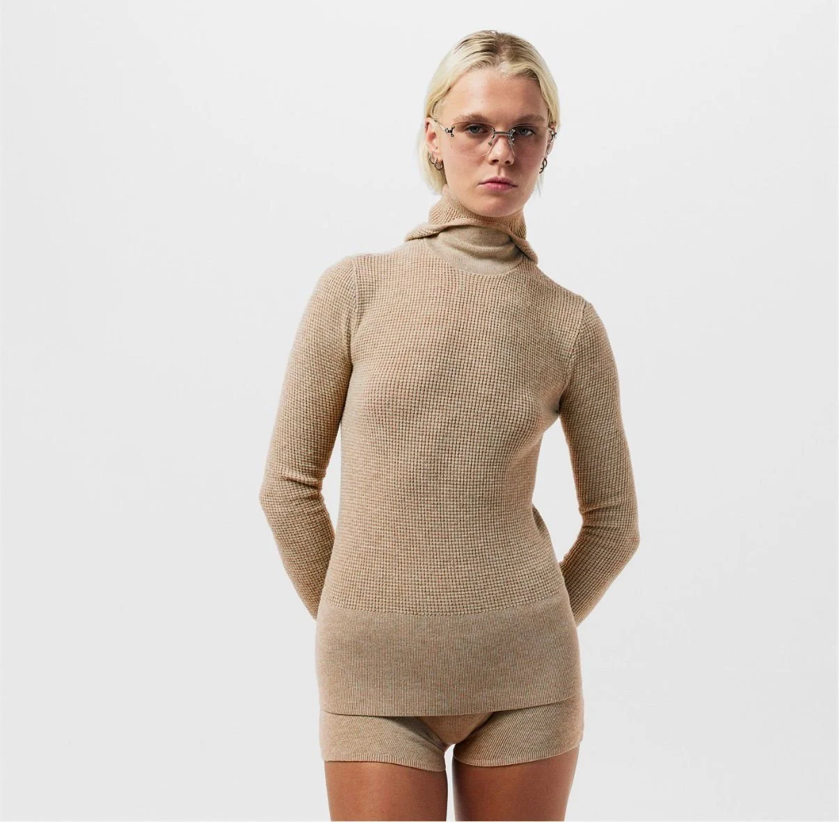 1d2b7a88-81d9-407f-a44a-4c73b833b96b.jfif