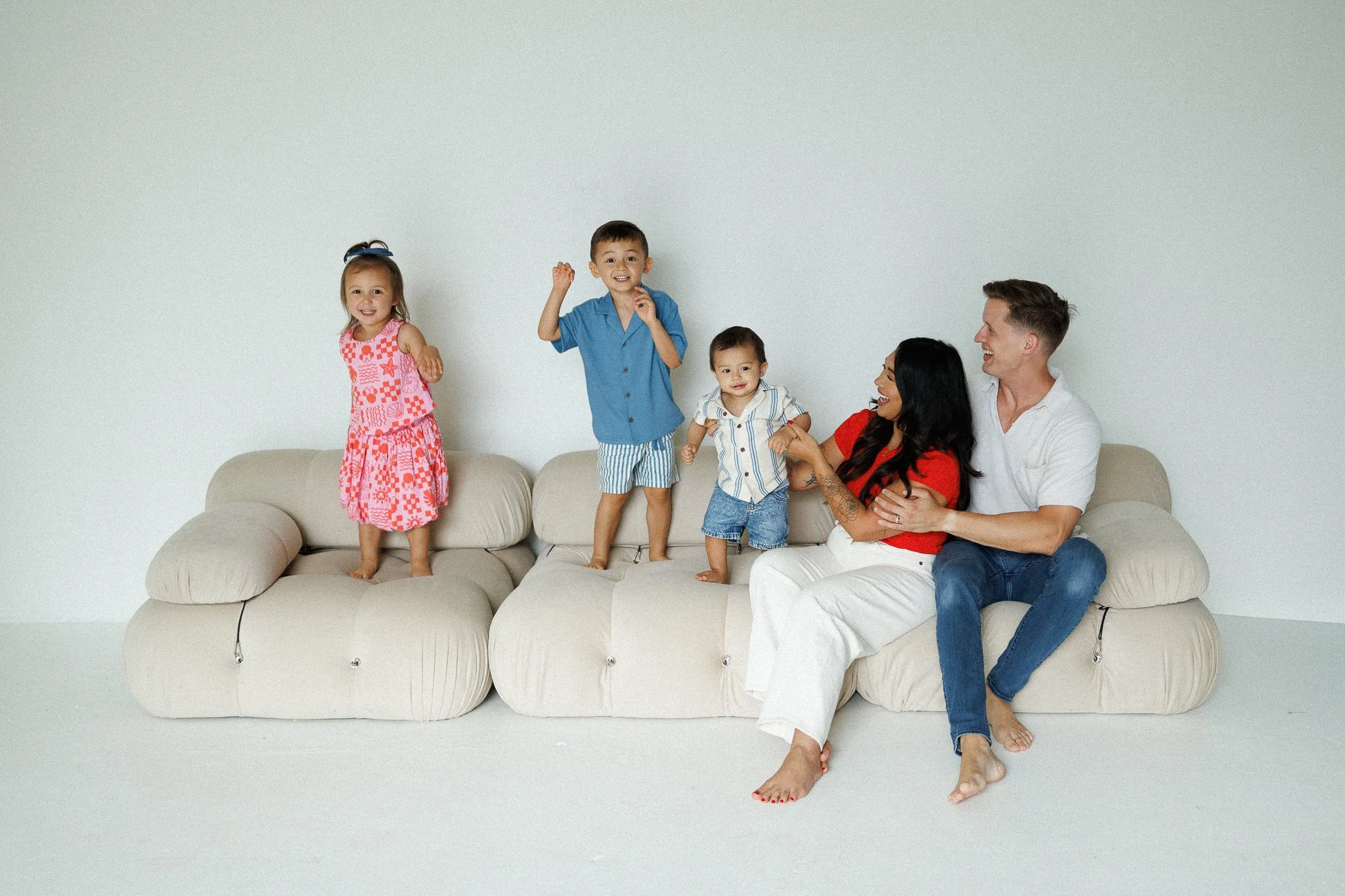 Why Candid Family Photos Matter More Than Perfect Poses