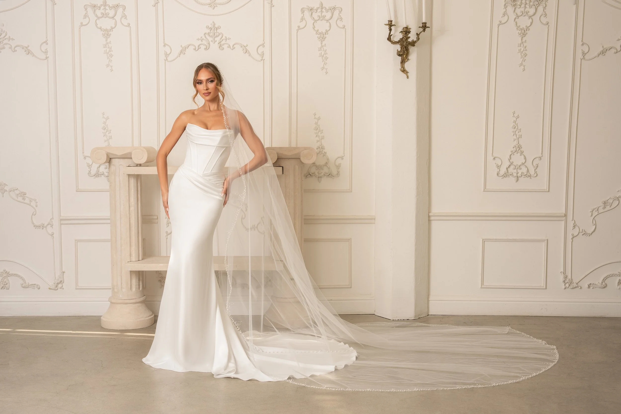 COSETTE VEIL V2614V - 1.jpg