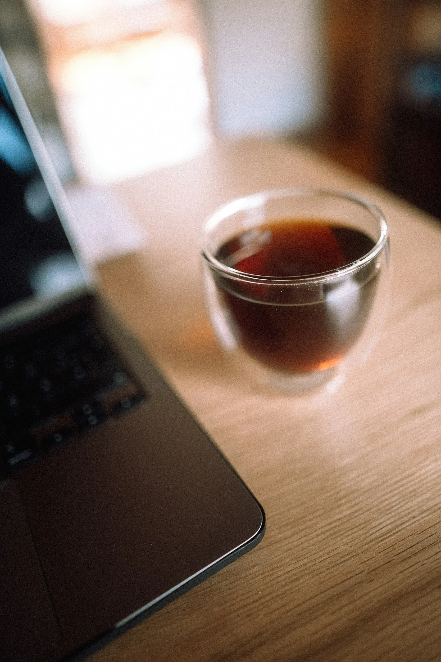 Monday’s Secret Weapon: The 15-Minute Micro-Break
