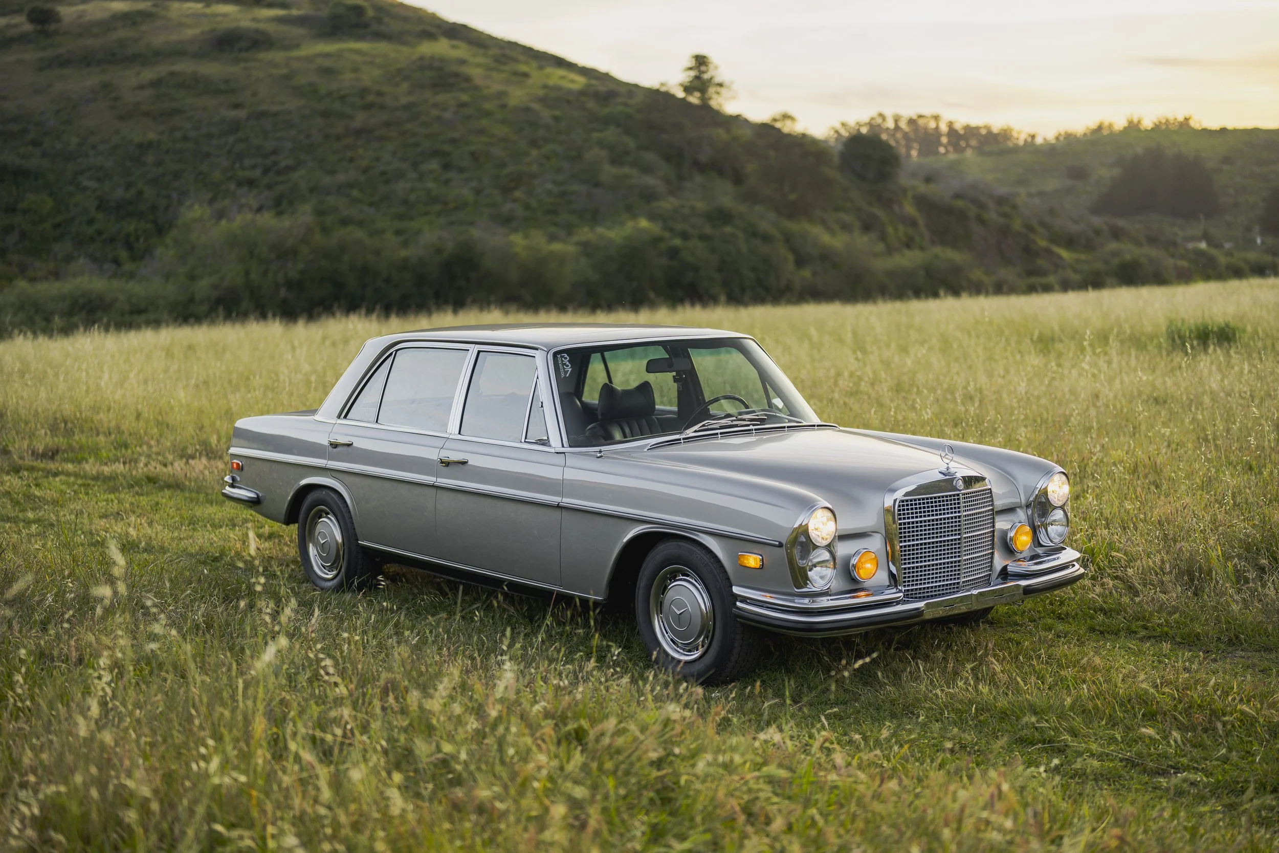 1972 Mercedes-Benz 300SEL 