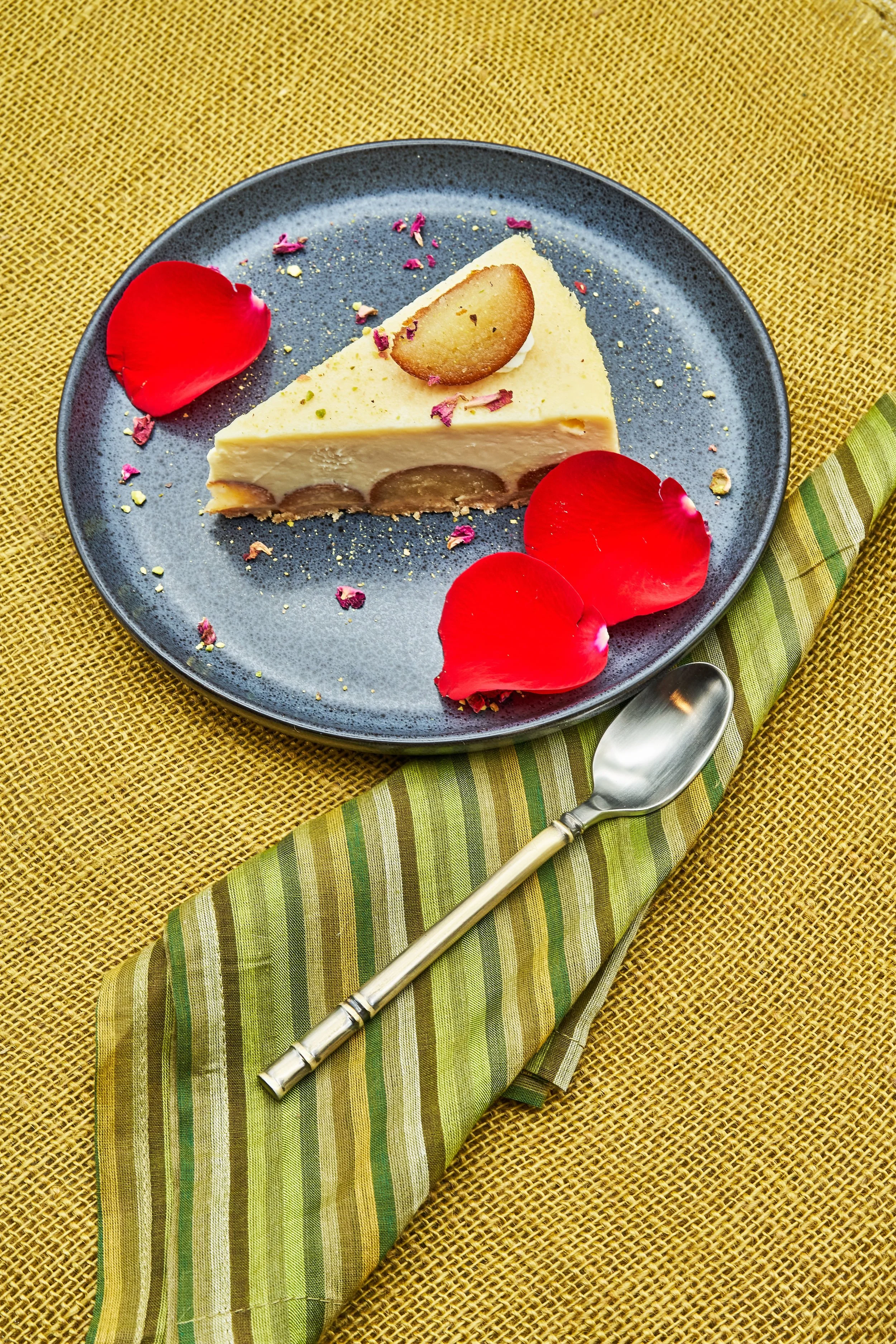 Gulab Jamun Cheesecake