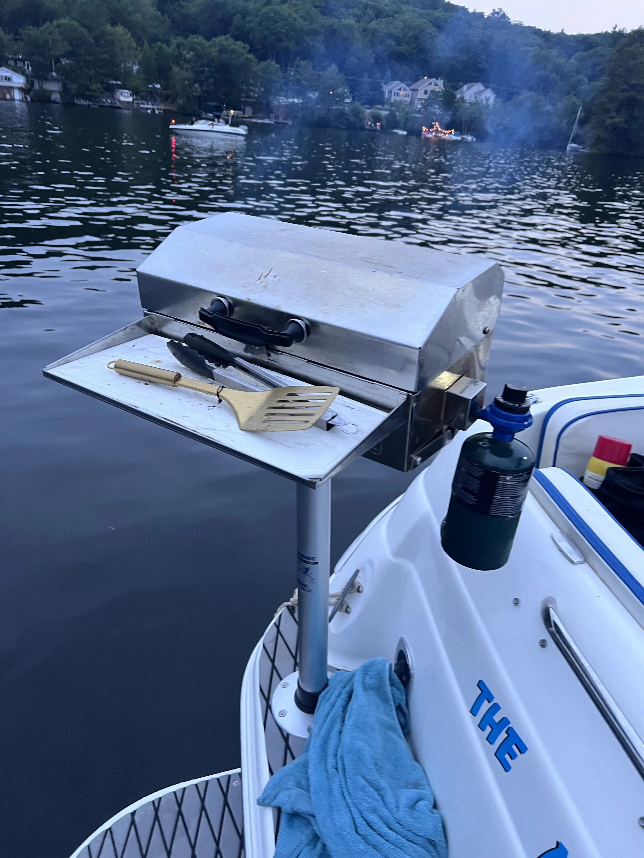 sunset cruise lake winnipesaukee