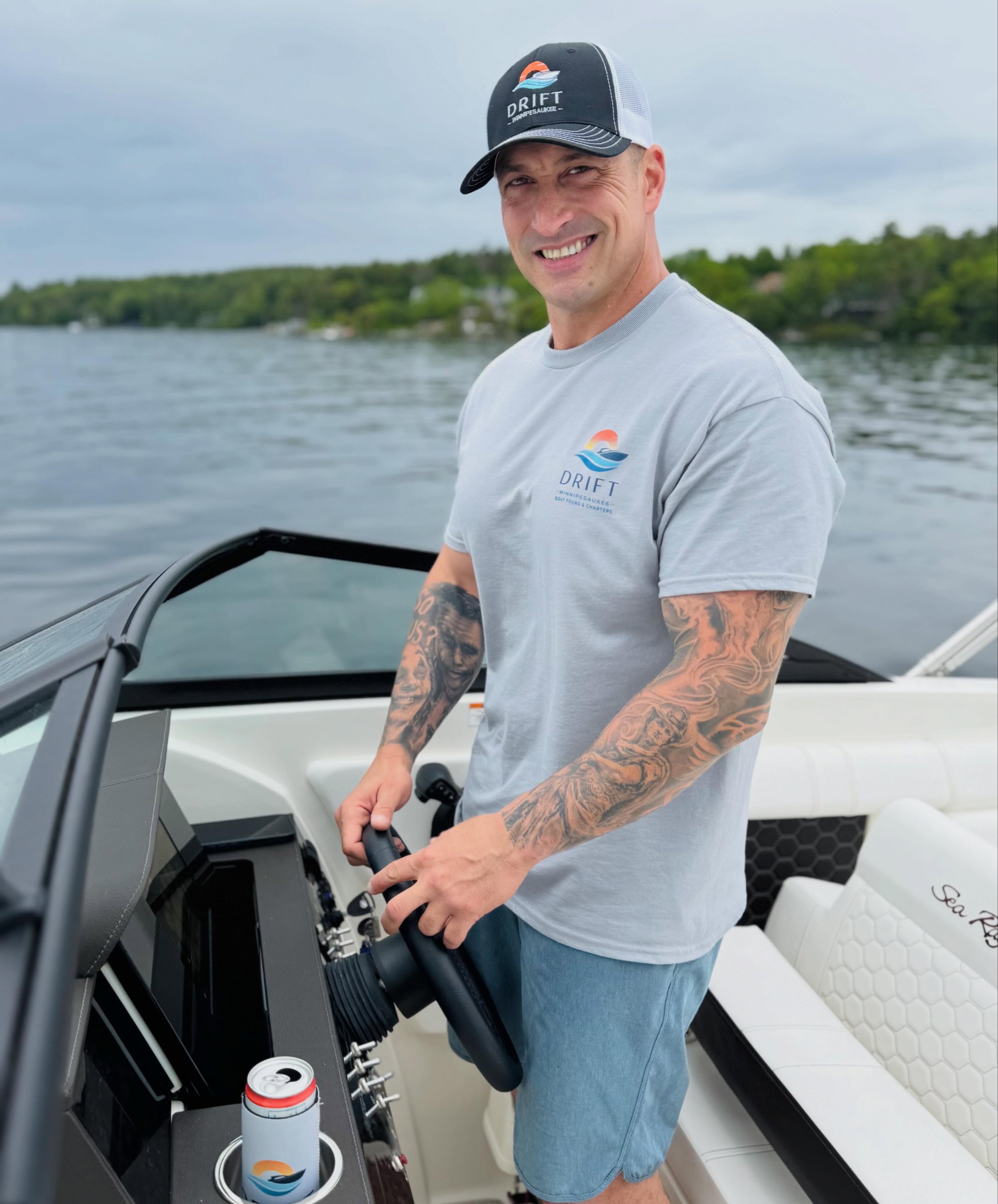 Meet Lake Winnipesaukee&rsquo;s unofficial captain, operator and tour guide of good times, Bobby ⚓️