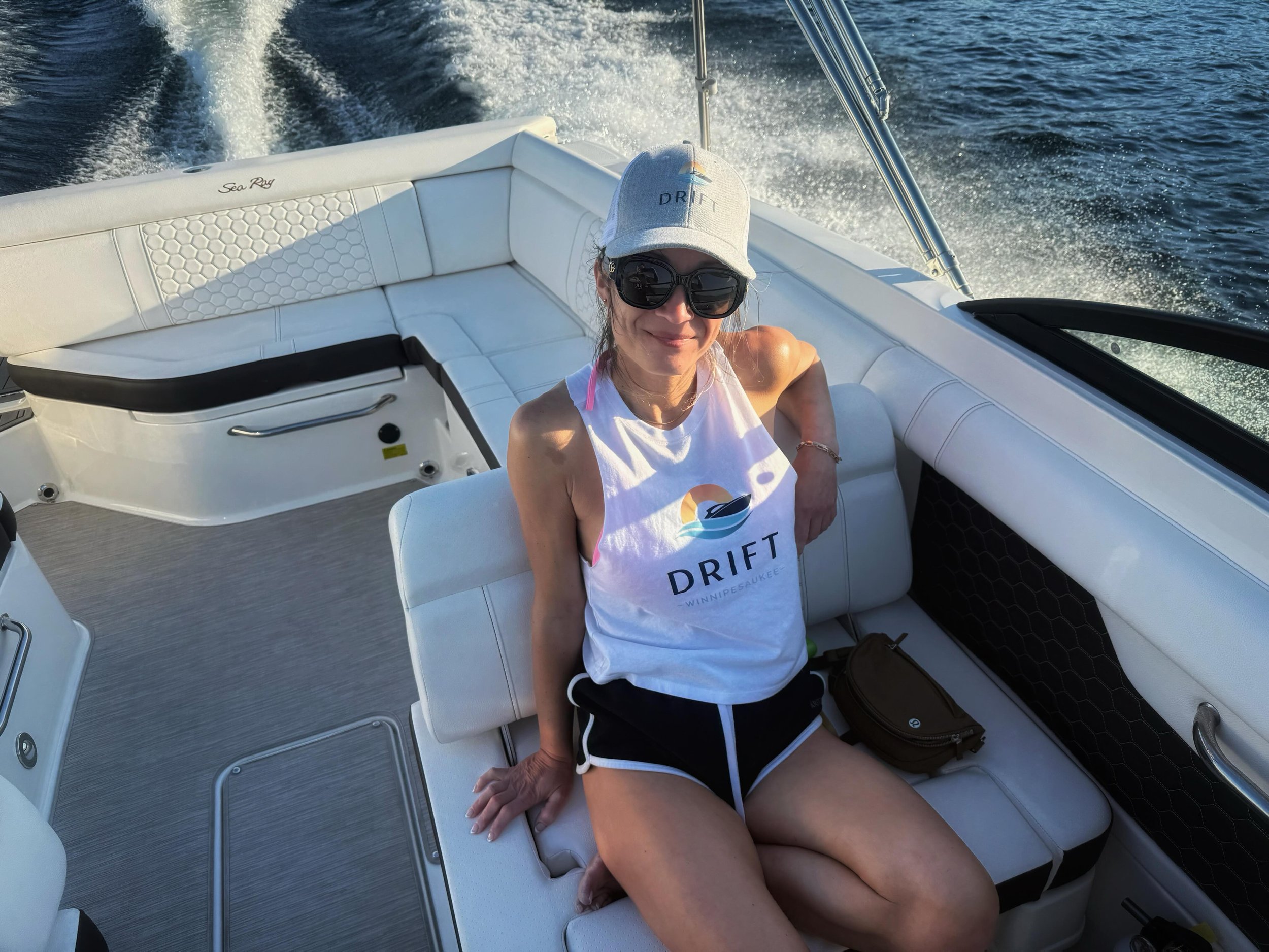 Tracey here 👋 Drift Winnipesaukee&rsquo;s first mate and the face behind the posts, bookings, emails and DMs! Excited for all the amazing days we&rsquo;ll have on the boat this summer! 😎