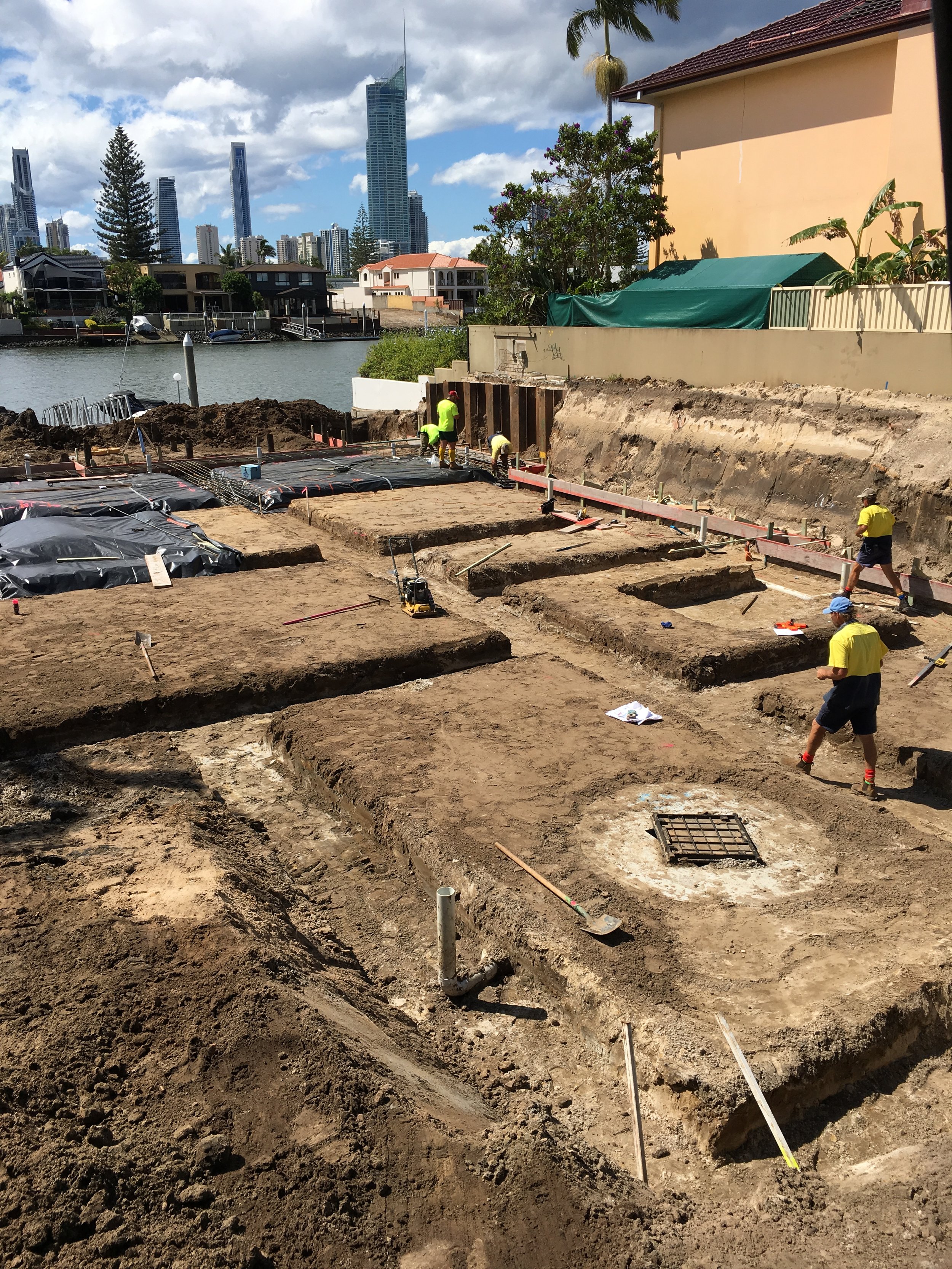 MC Diggers: Footing dig out, Gold Coast, Australia.