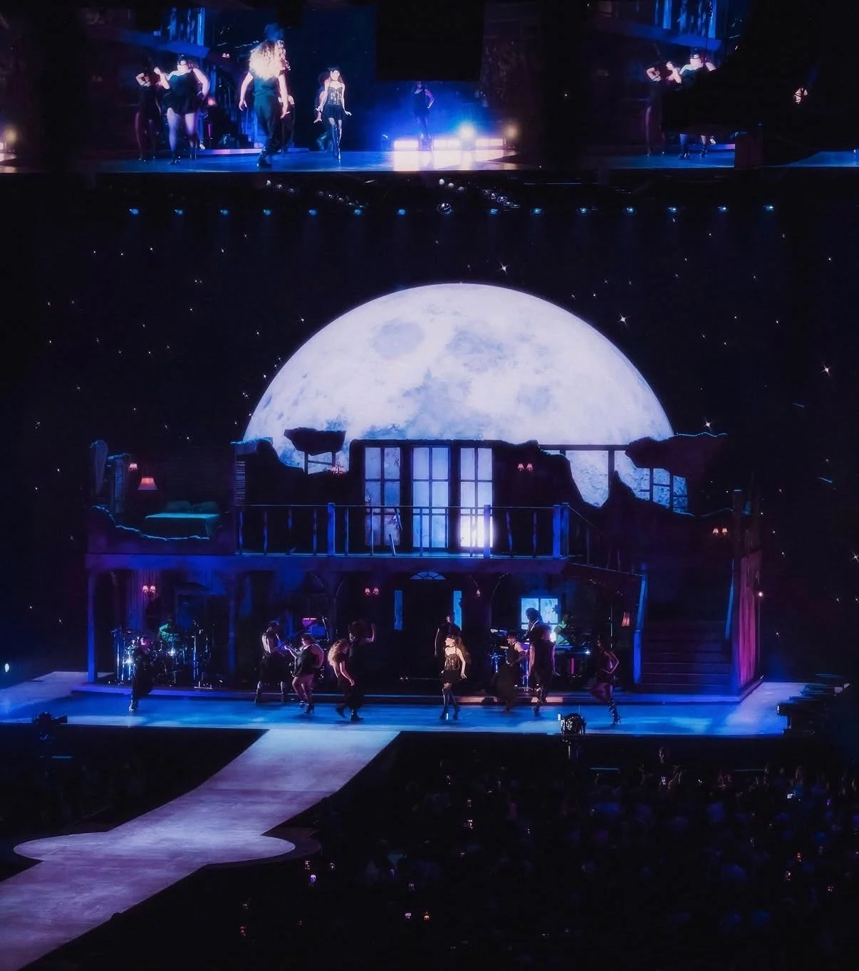 Ariana - 56 of 67.jpeg