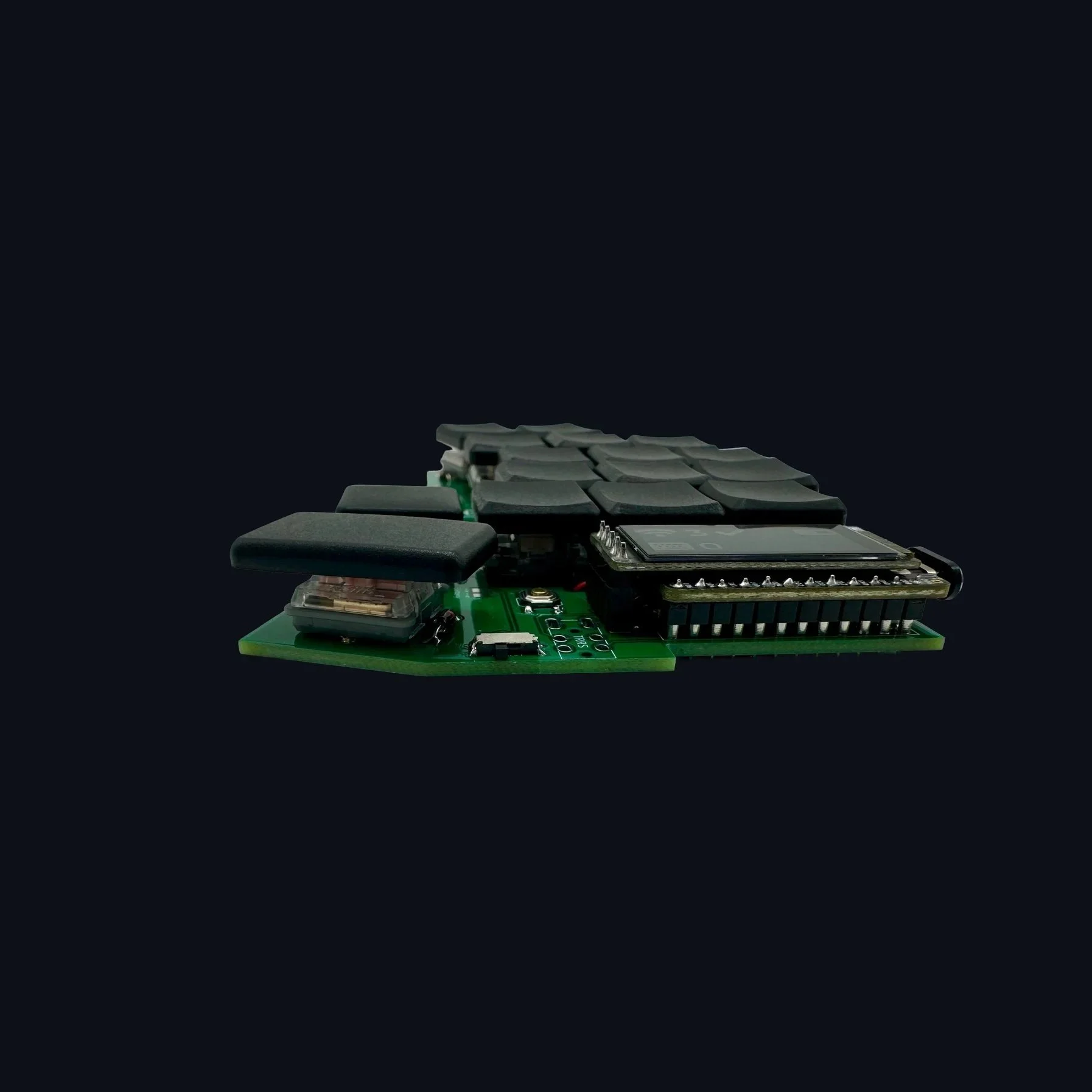 dinkey+32_30+no+case+controller.jpg