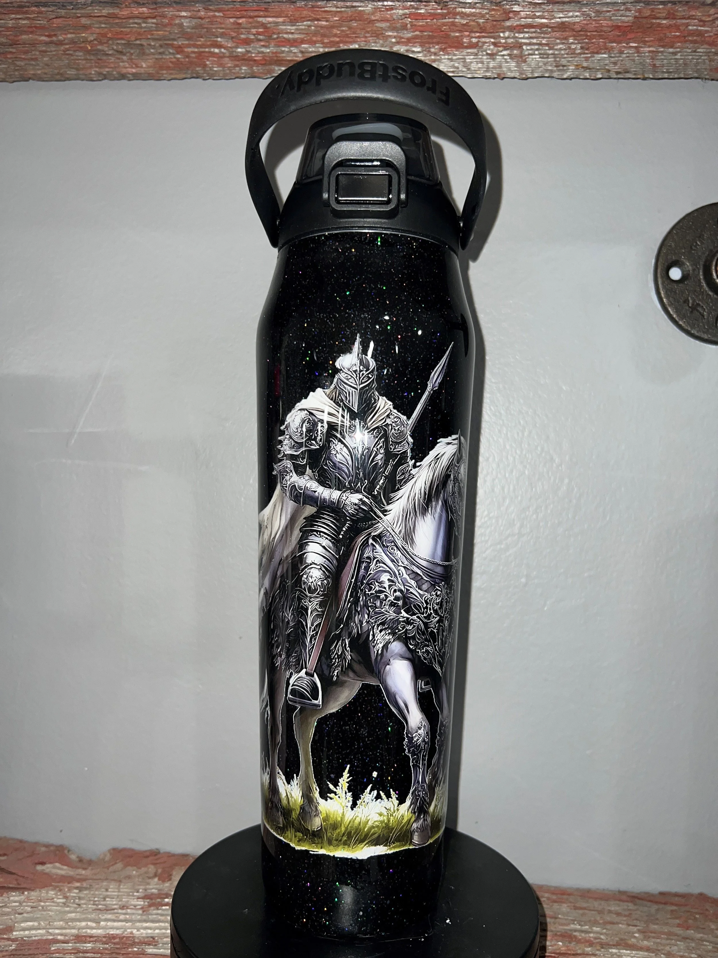 40oz Frost Buddy - Black Knight