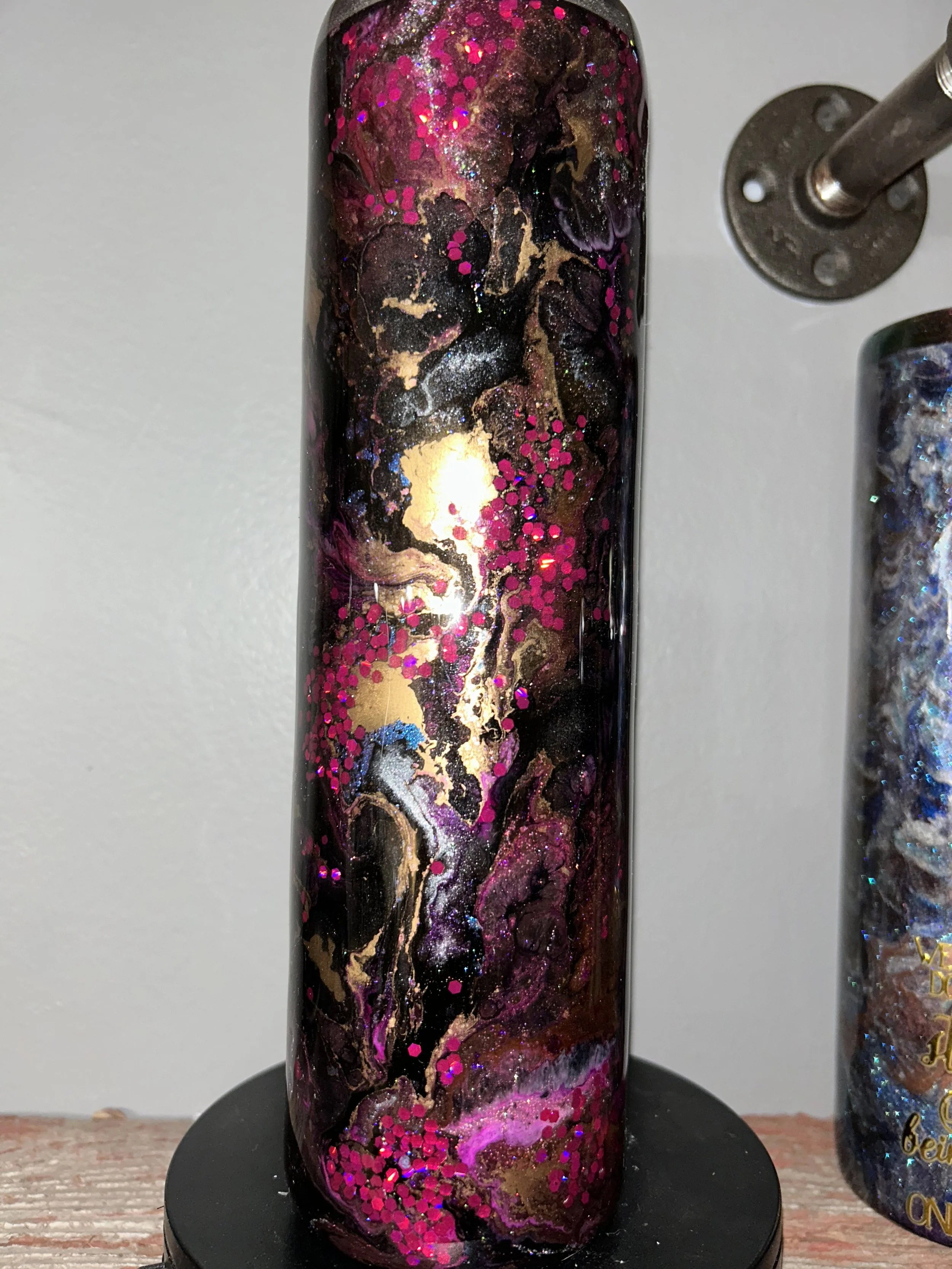 32oz Tipsy - Black and Pink Marble