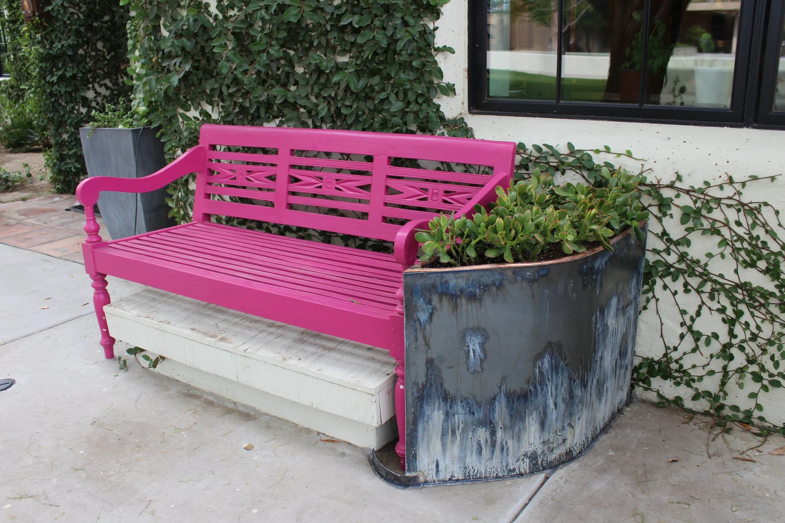 Bench Planter.JPG