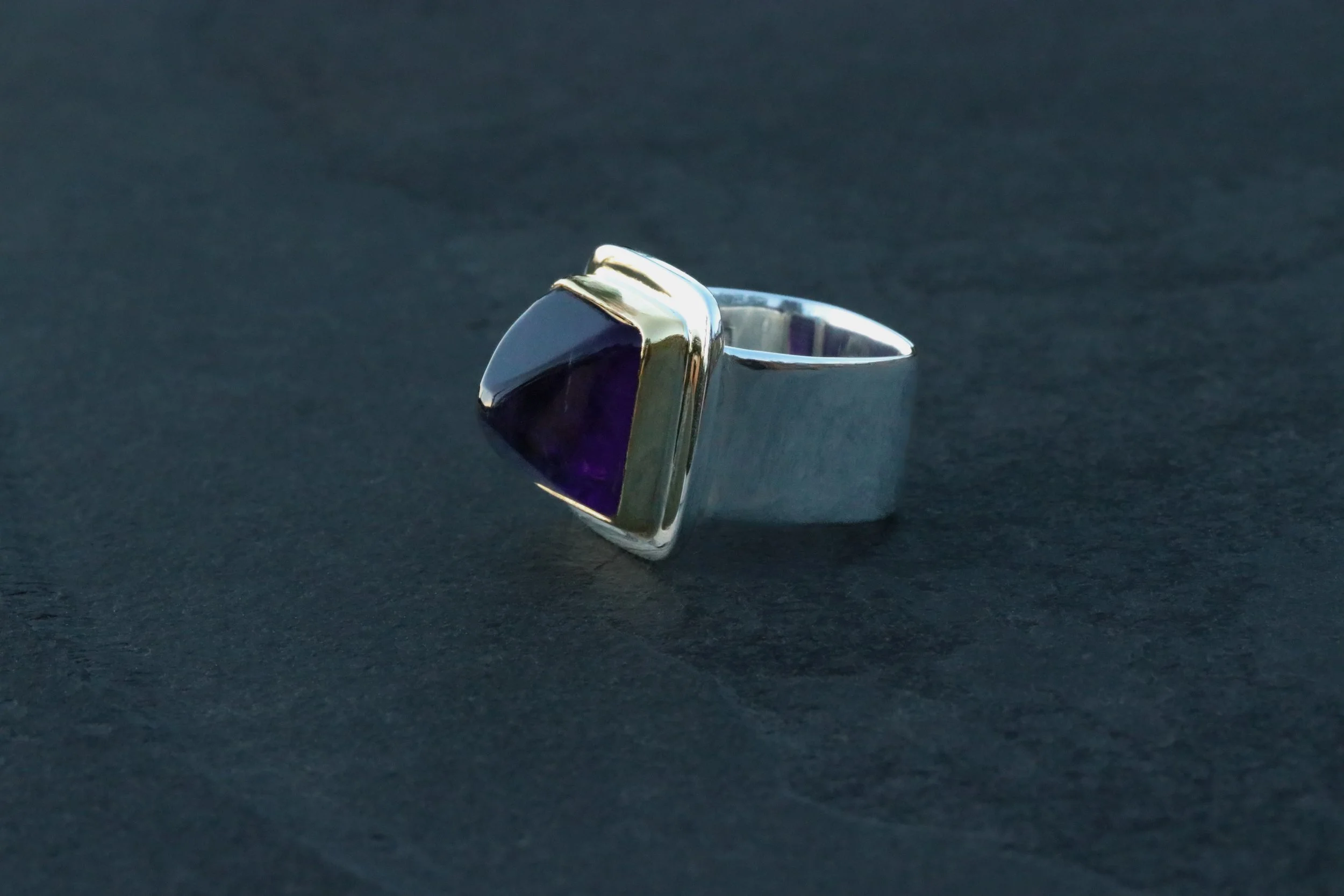 Amethyst Pyramid Big Sur Classic Ring