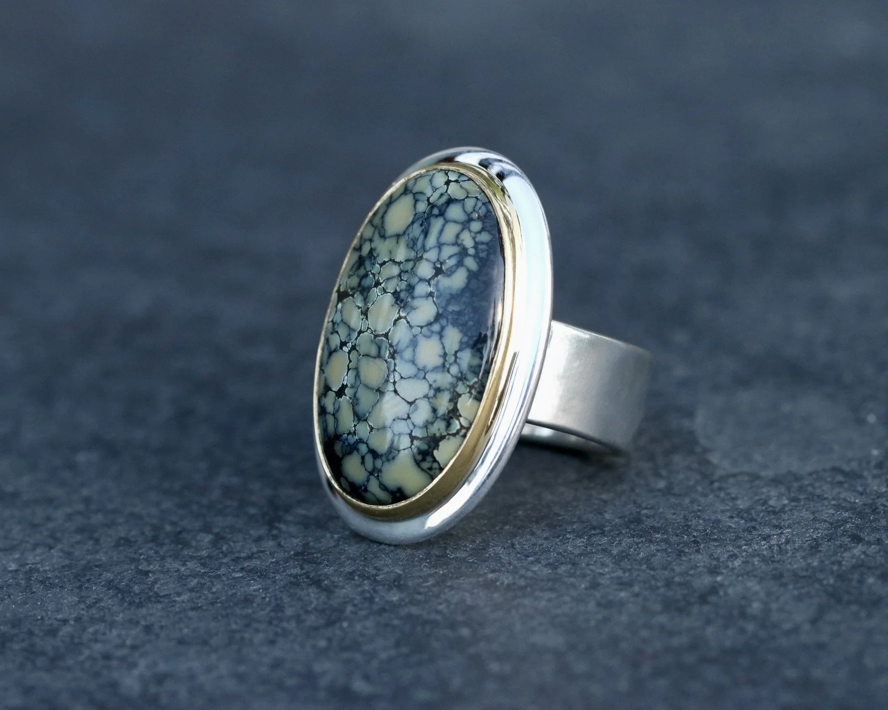 Variscite Ring in 22k gold and silver