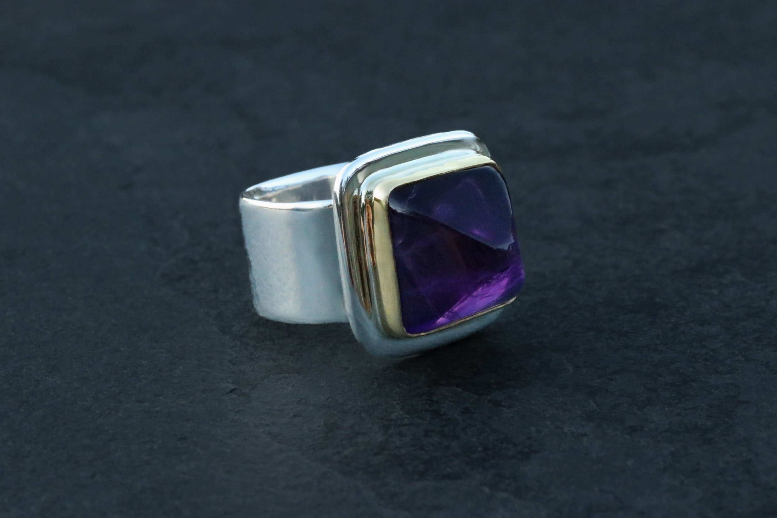 Amethyst Pyramid Big Sur Classic Ring