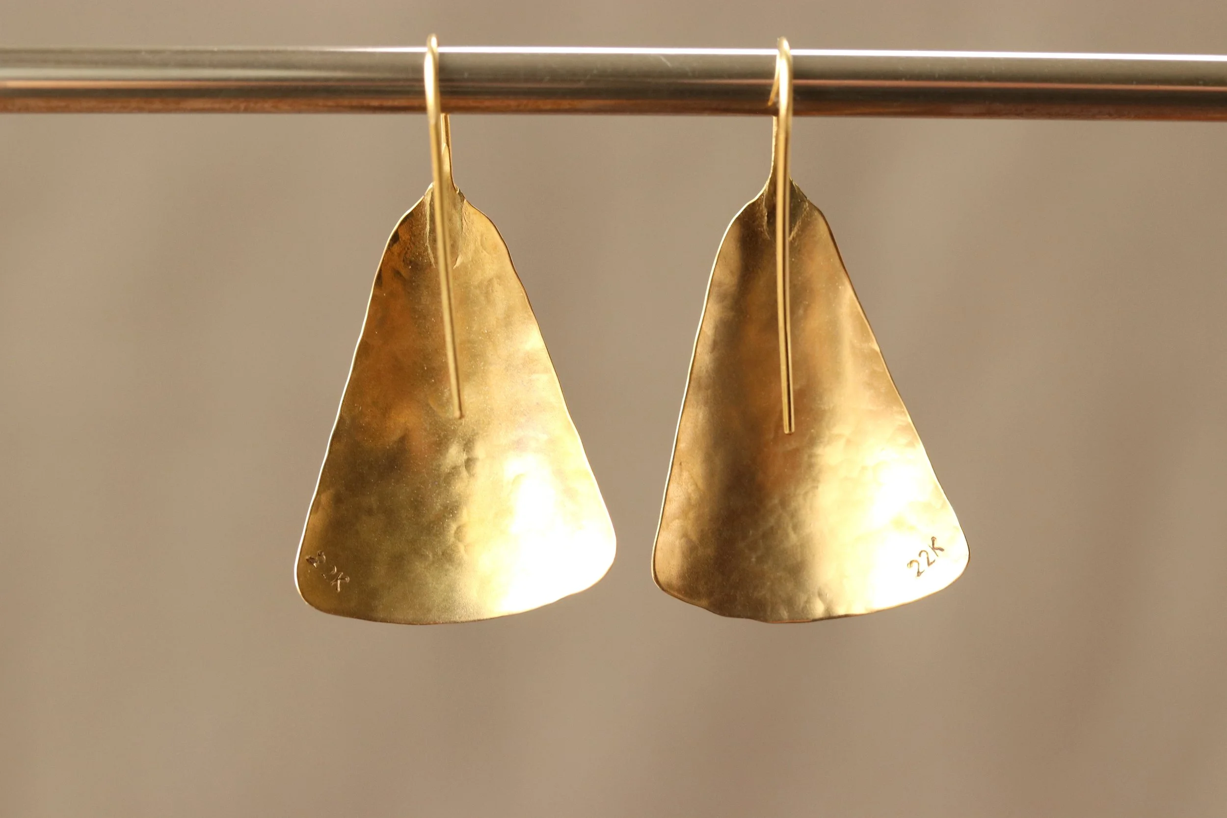 22k Gold Sculpted Drop Earrings