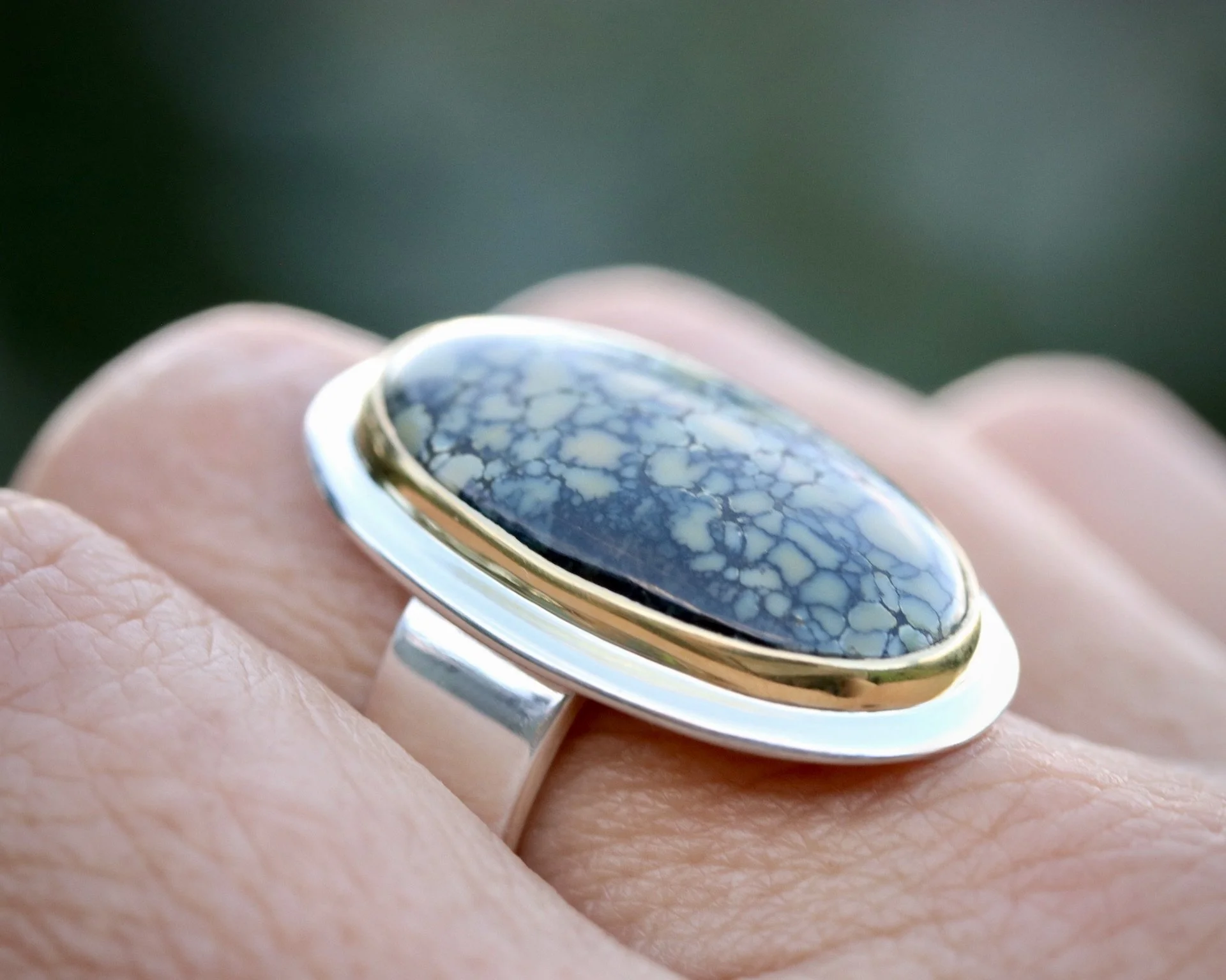 Variscite Ring in 22k gold and silver