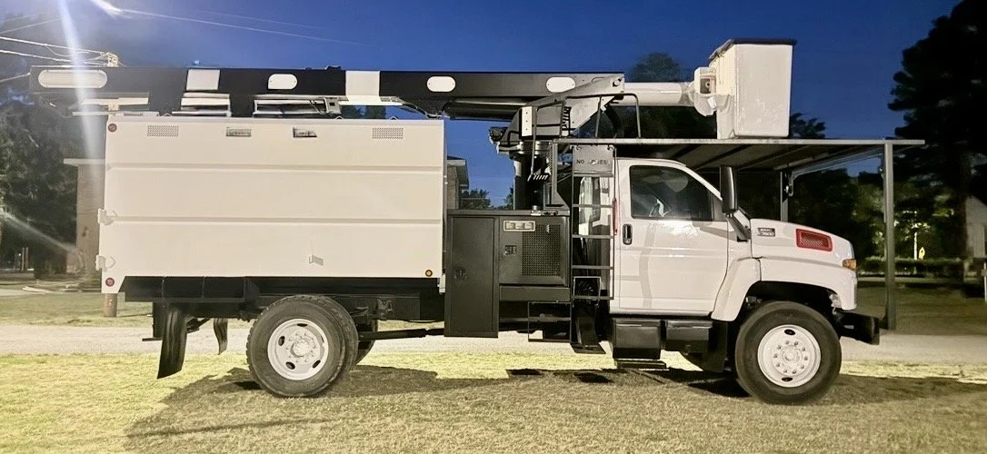 Bucket Truck