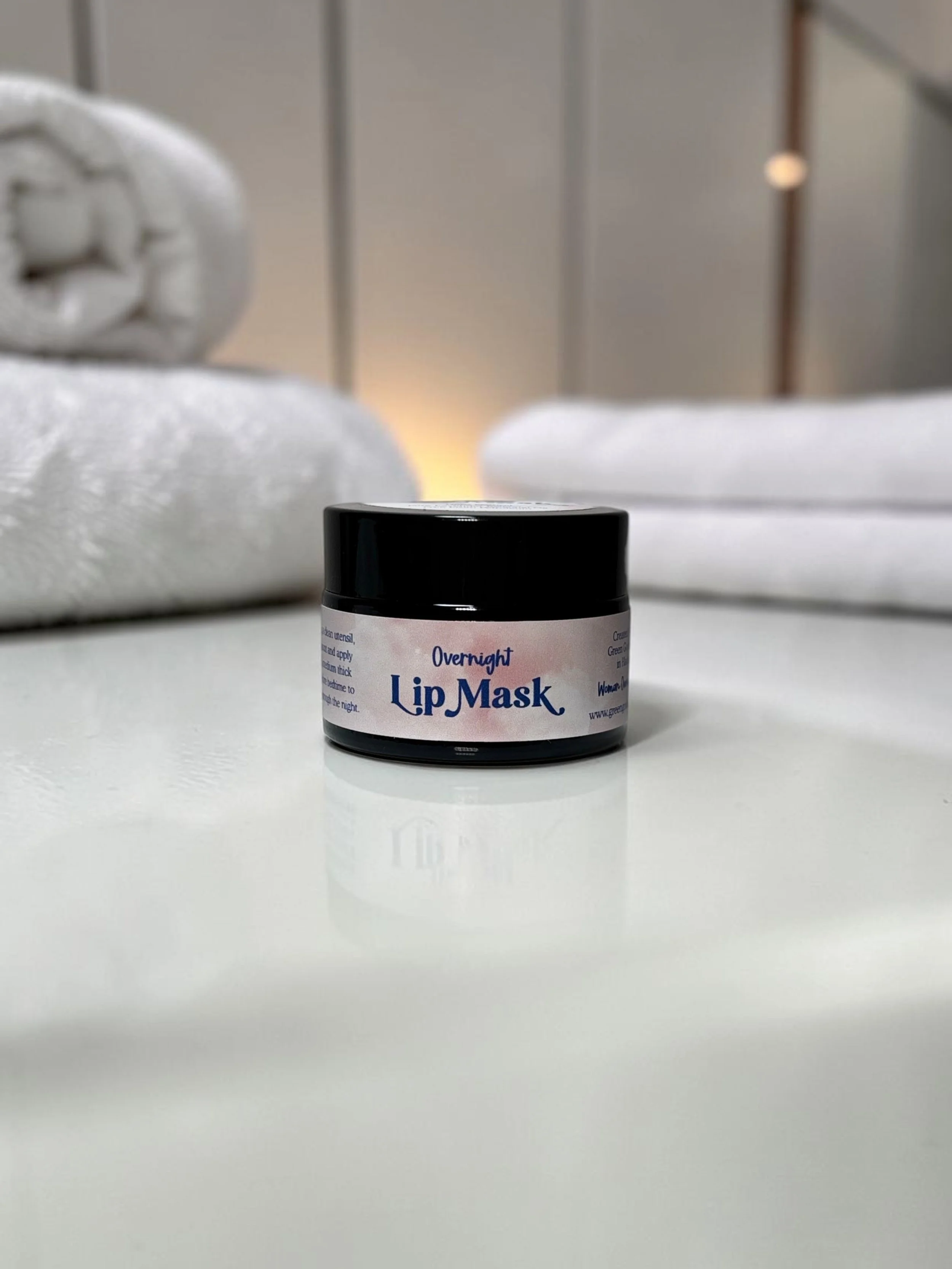 lipmask1.jpg
