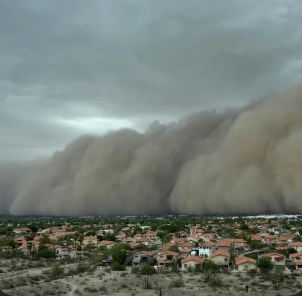 Haboob during monsoon season in Arizona.