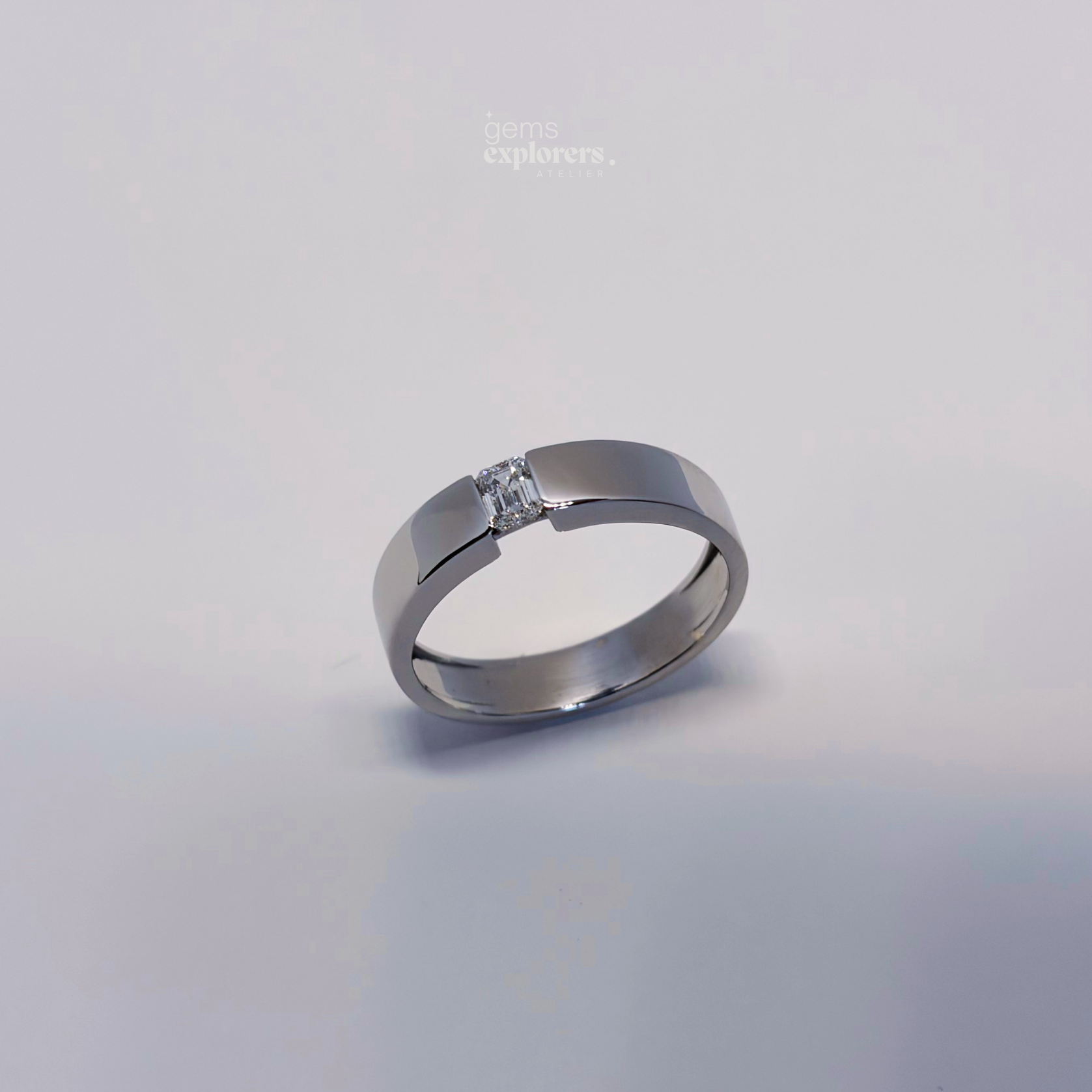 ECHØ Pure natural diamond ring shown in three-quarter view
