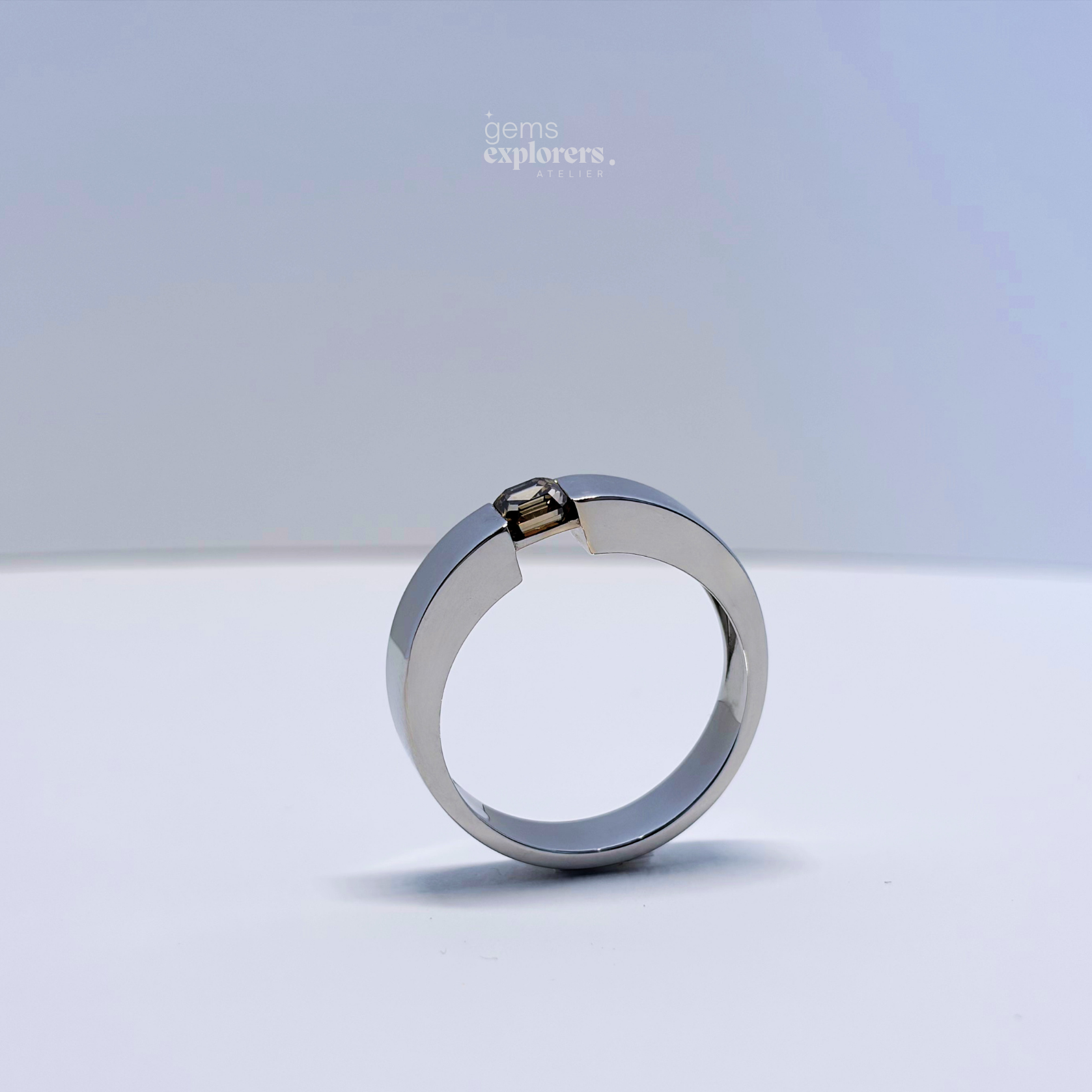 ECHØ Sienna ring with 0.61 ct natural Fancy Intense Yellowish Brown diamond shown front-on