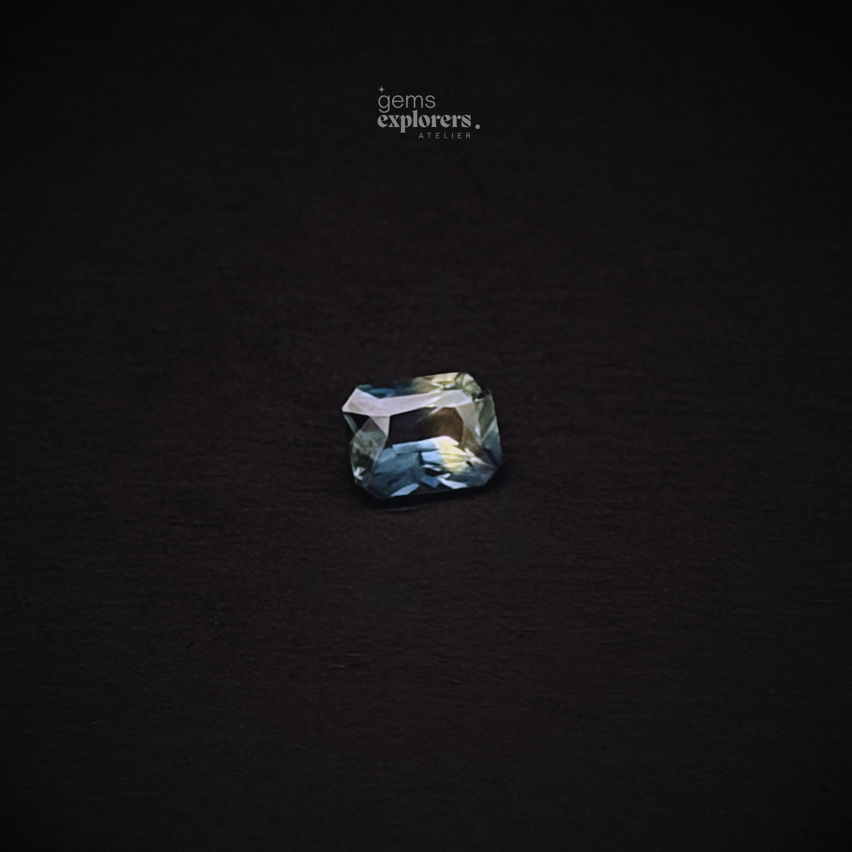 Loose 1.60 ct unheated bicolor sapphire from Sri Lanka