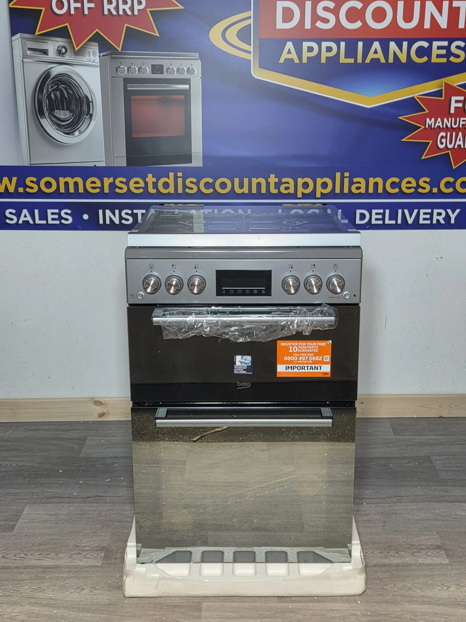 BEKO Pro FDG6272TCSM 60 cm Gas Cooker - Silver Mirror 1.jpeg