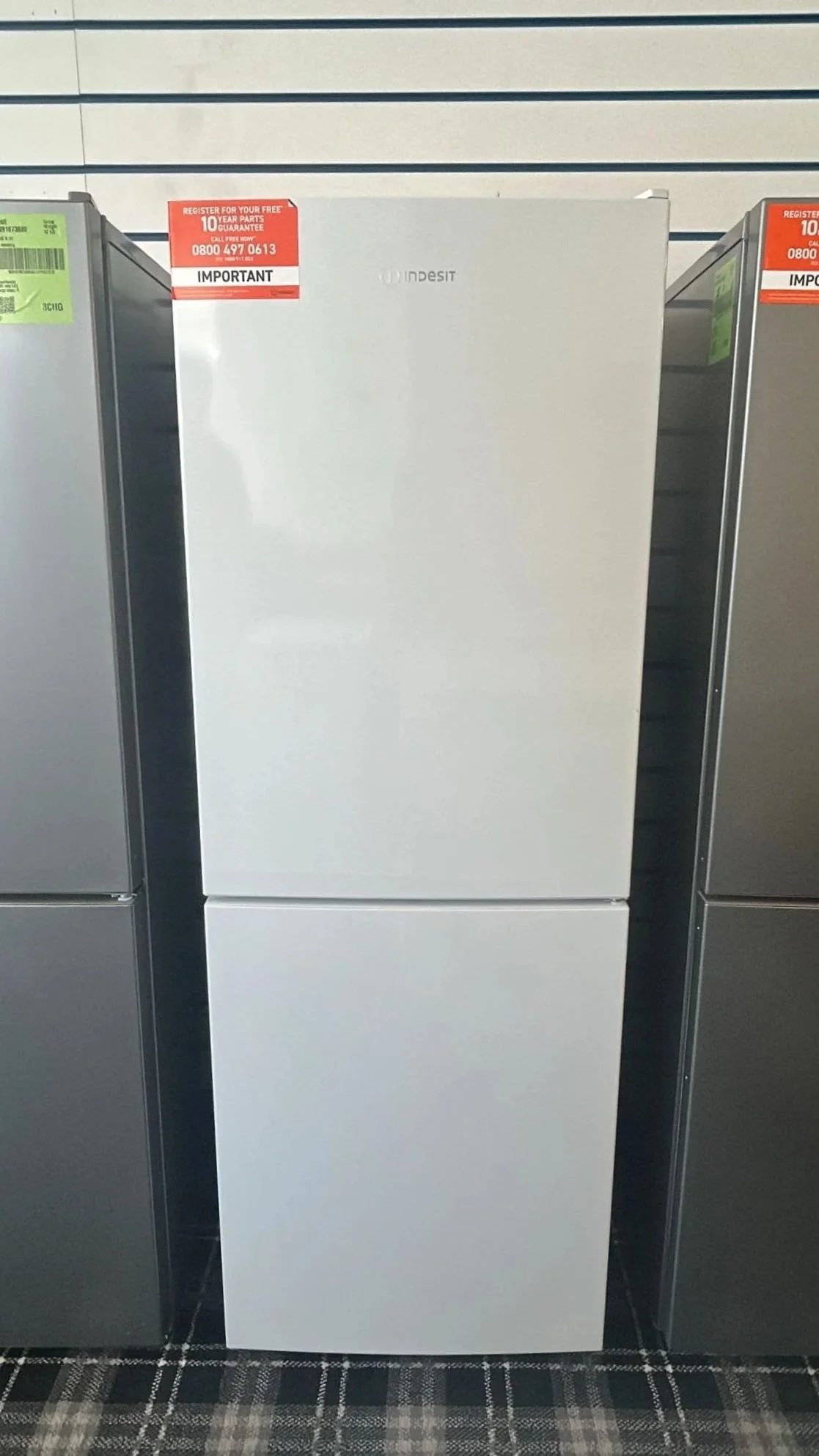 INDESIT Low Frost IB55 532 W UK 60/40 Fridge Freezer - White