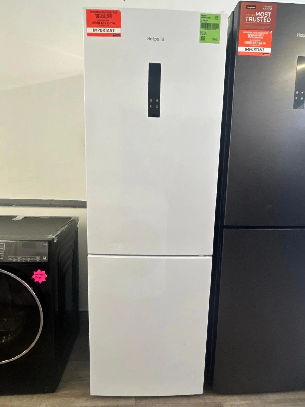Hotpoint VitalCare HPK 26363 W4UK 186cm 60/40 Frost Free Fridge Freezer - White