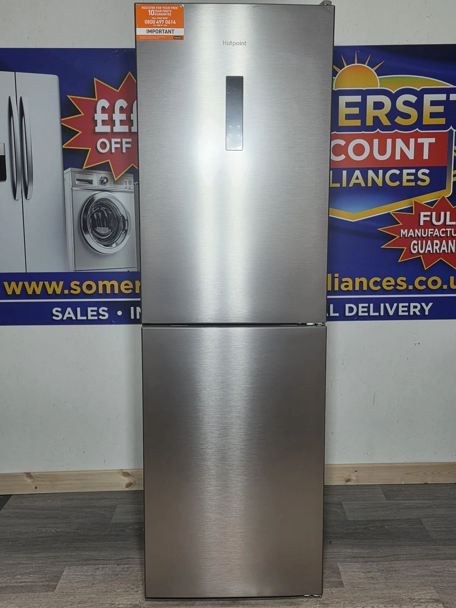 HOTPOINT VitalCare HPKF 6353 XP4UK 50/50 Fridge Freezer - Silver