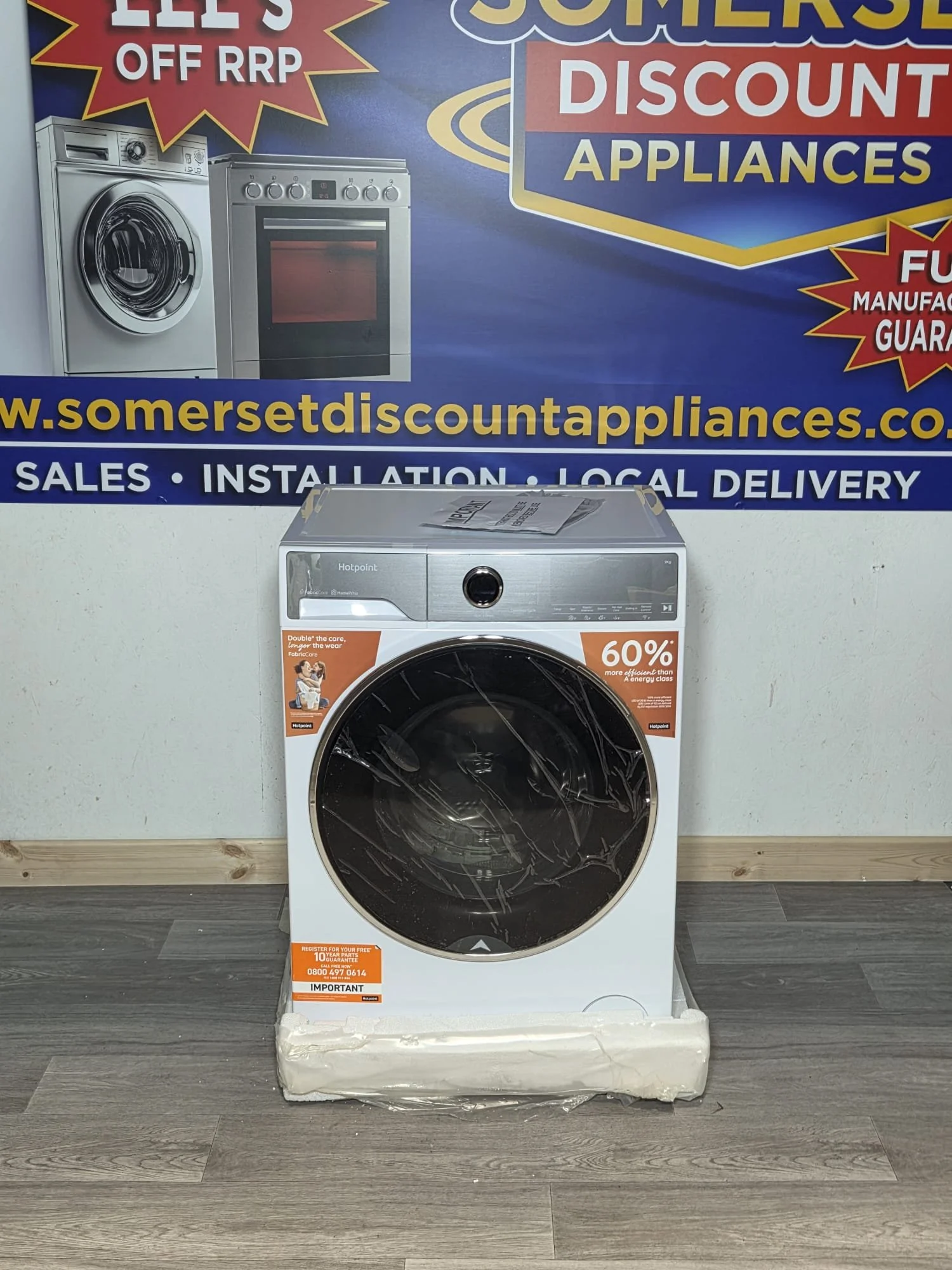 Hotpoint FabricCare Pro HPC 96 CARE UK Washing Machine WiFi-enabled 9kg 1400 Spin - White