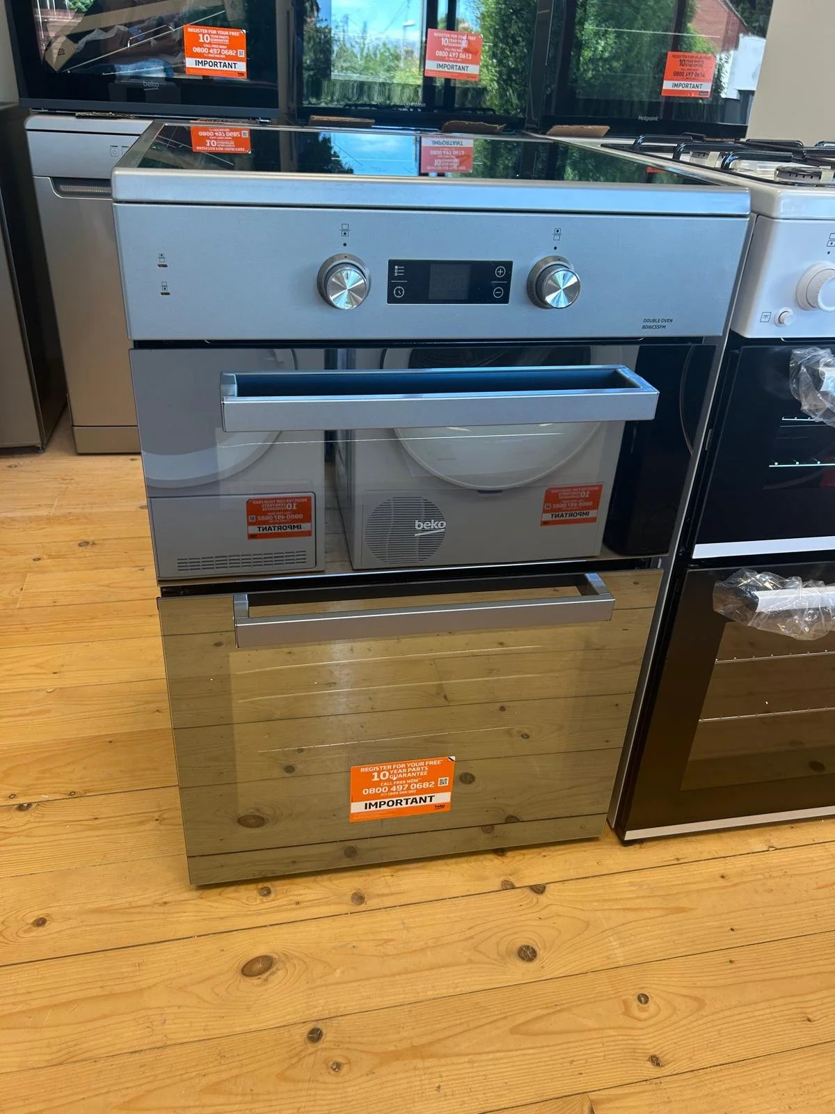 BEKO BDI6C55FM 60cm Electric Induction Cooker - Silver
