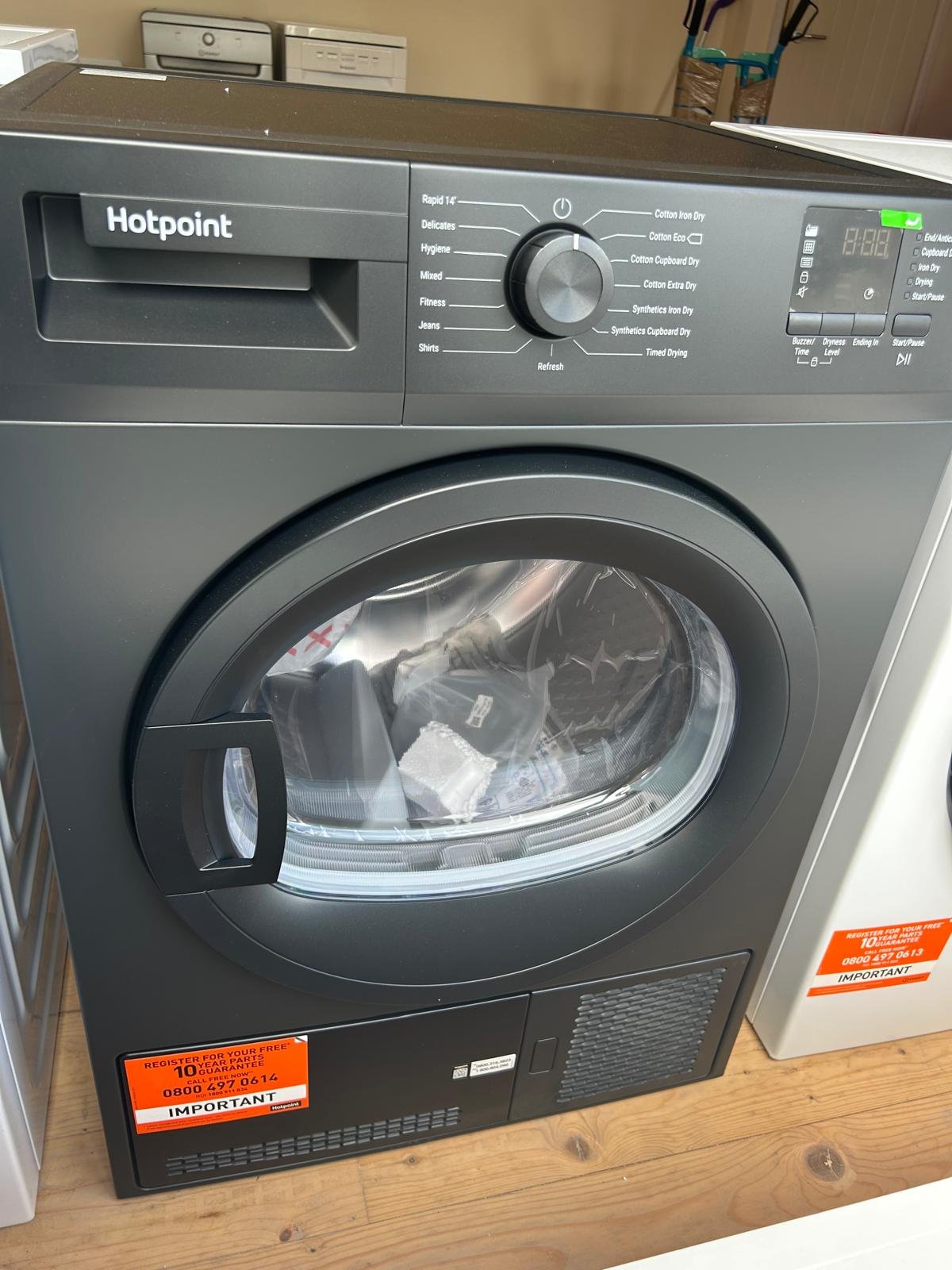 HOTPOINT C HD C82 GGGD UK Tumble Dryer 8kg Condenser - Graphite