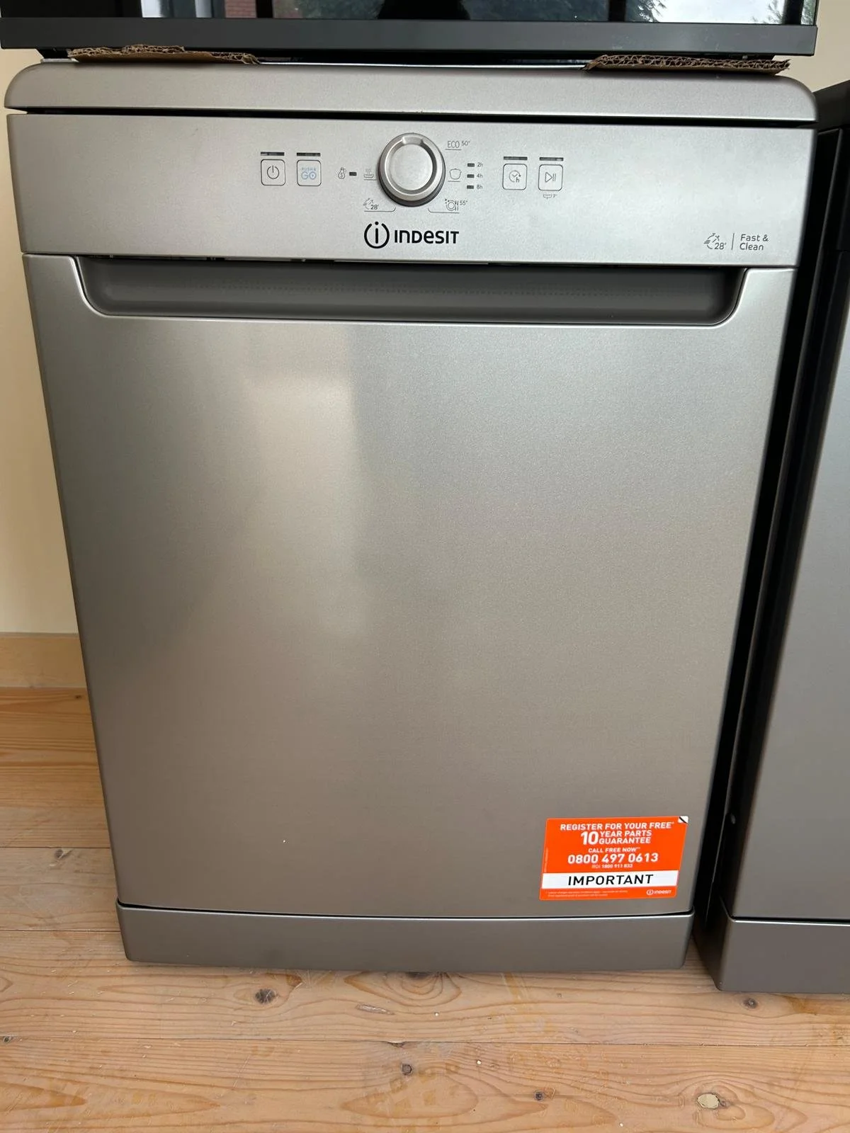INDESIT D2FHK26SUK Dishwasher Full-size - Silver