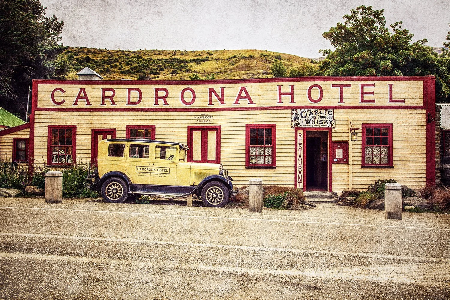 Cardrona Hotel.jpg