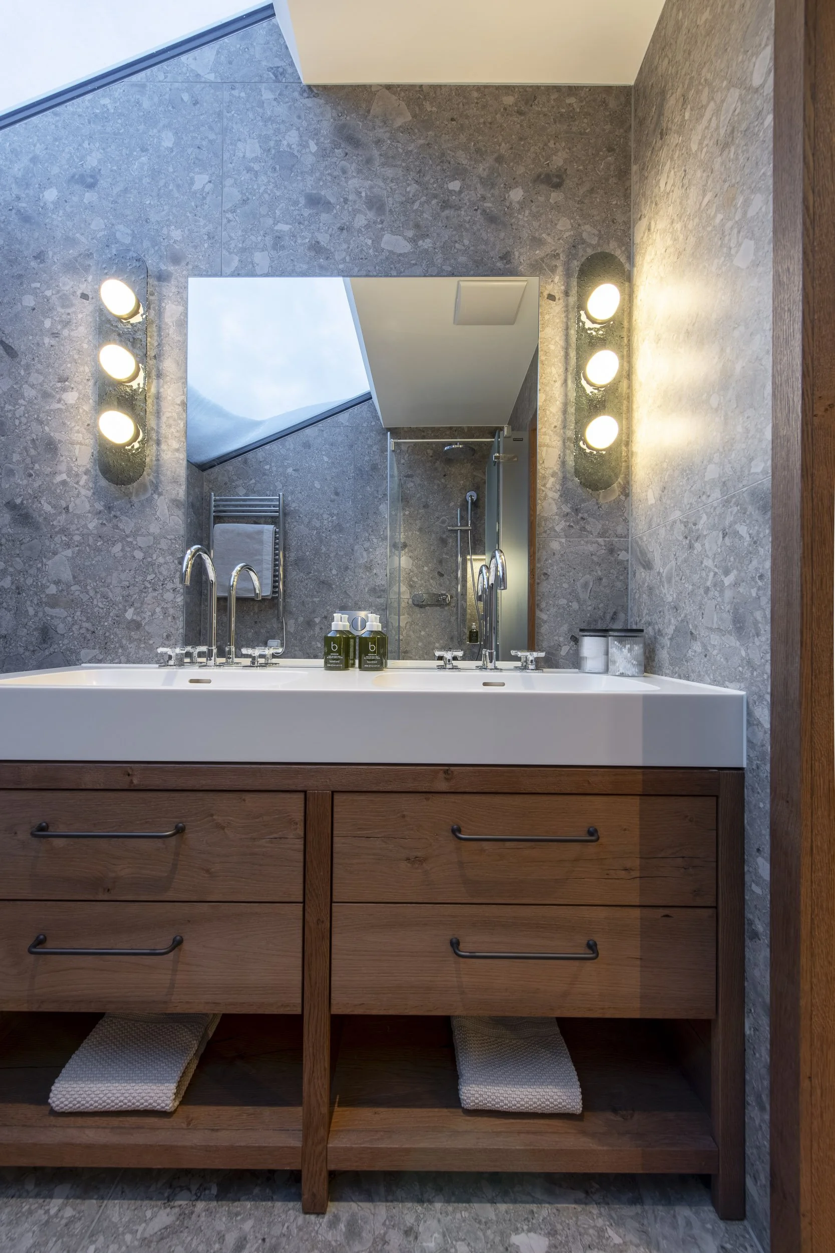 Claudia Dorsch | Peak View | Chalet Designer | Luxury Interior Design StudioDSC_5798.jpg