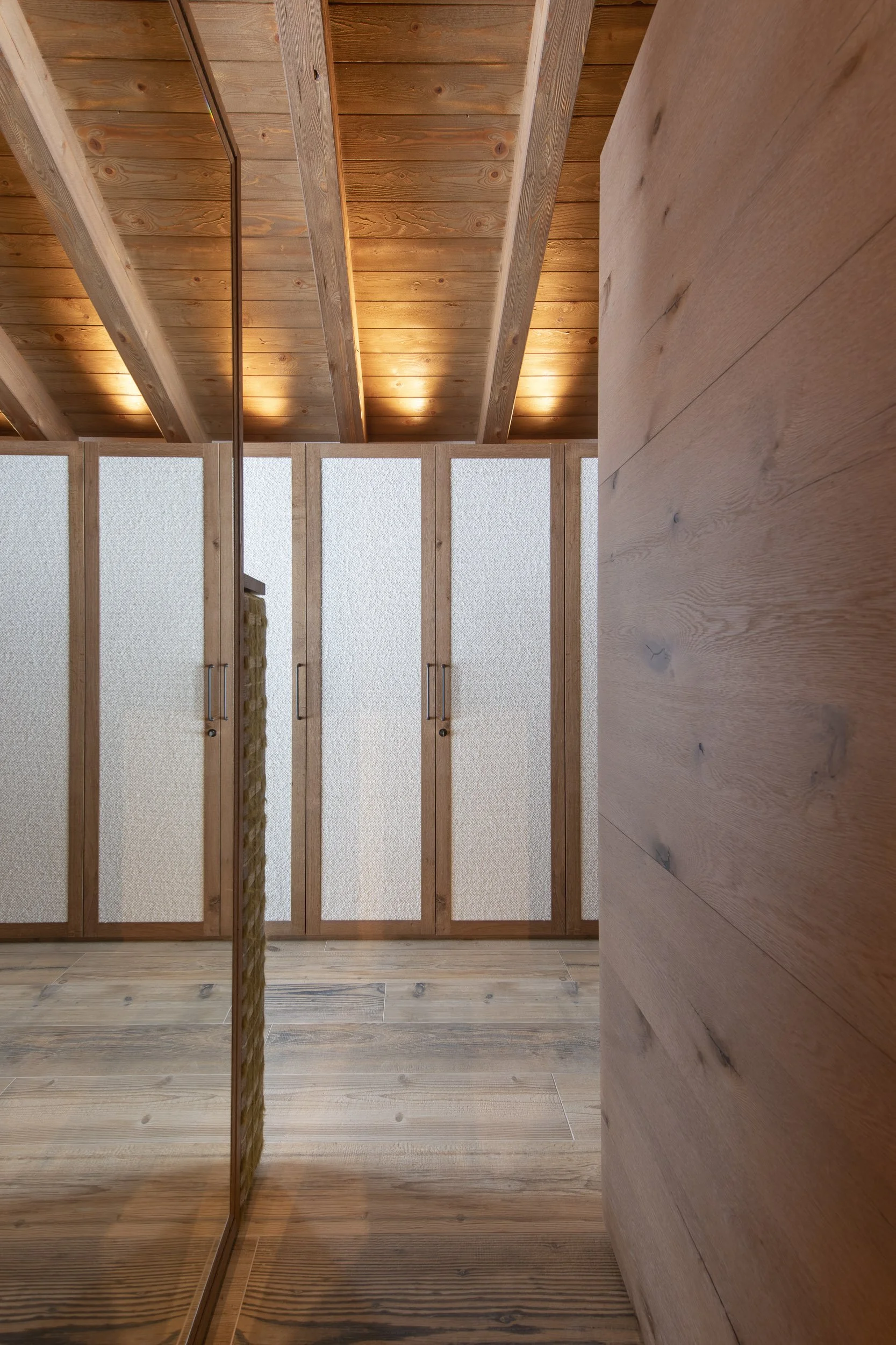 Claudia Dorsch | Peak View | Chalet Designer | Luxury Interior Design StudioDSC_5598.jpg