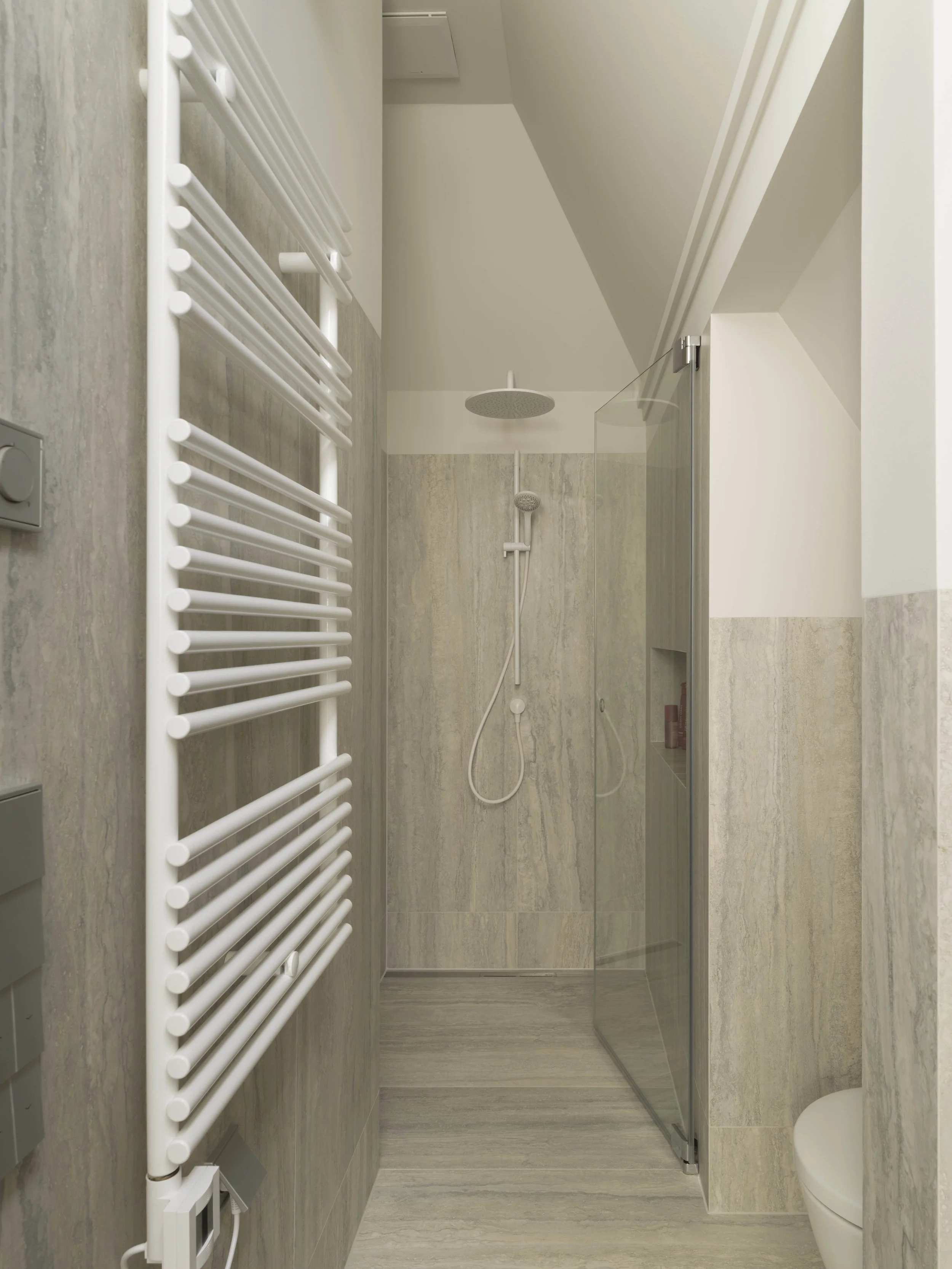 Claudia Dorsch | Frankfurt City Apartment Design | Above The Roofline | Luxury Interior Design StudioClaudia_ID_Frankfurt_071_hires.jpg