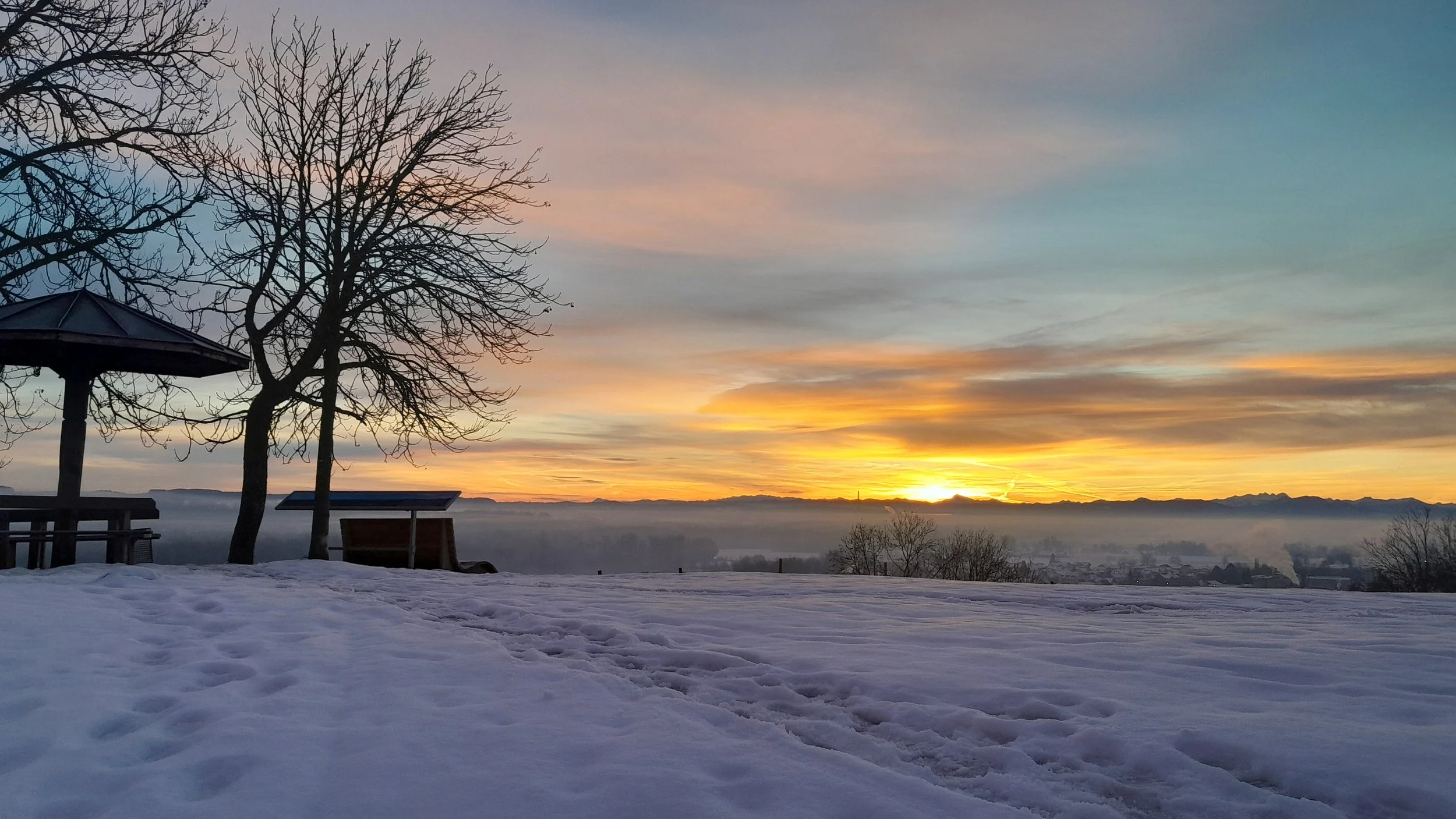 ferienwohnung-burg-tittmoning-aussichtspunkt-winter.jpg