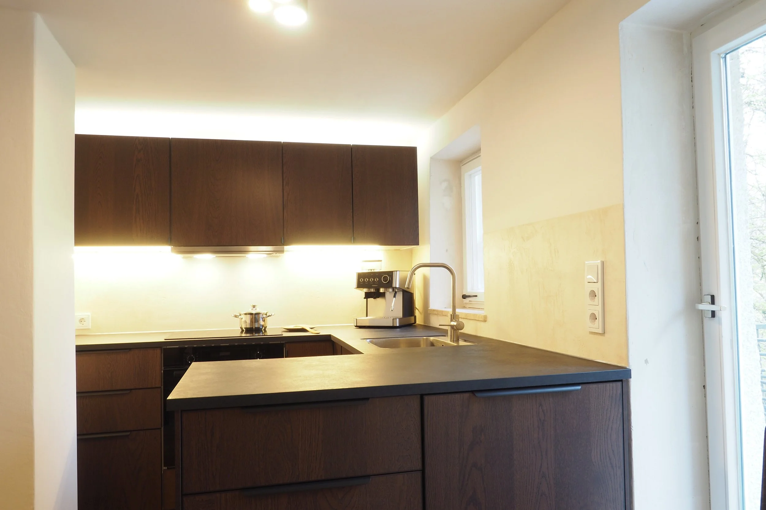ferienwohnung-burg-tittmoning-küche.JPG