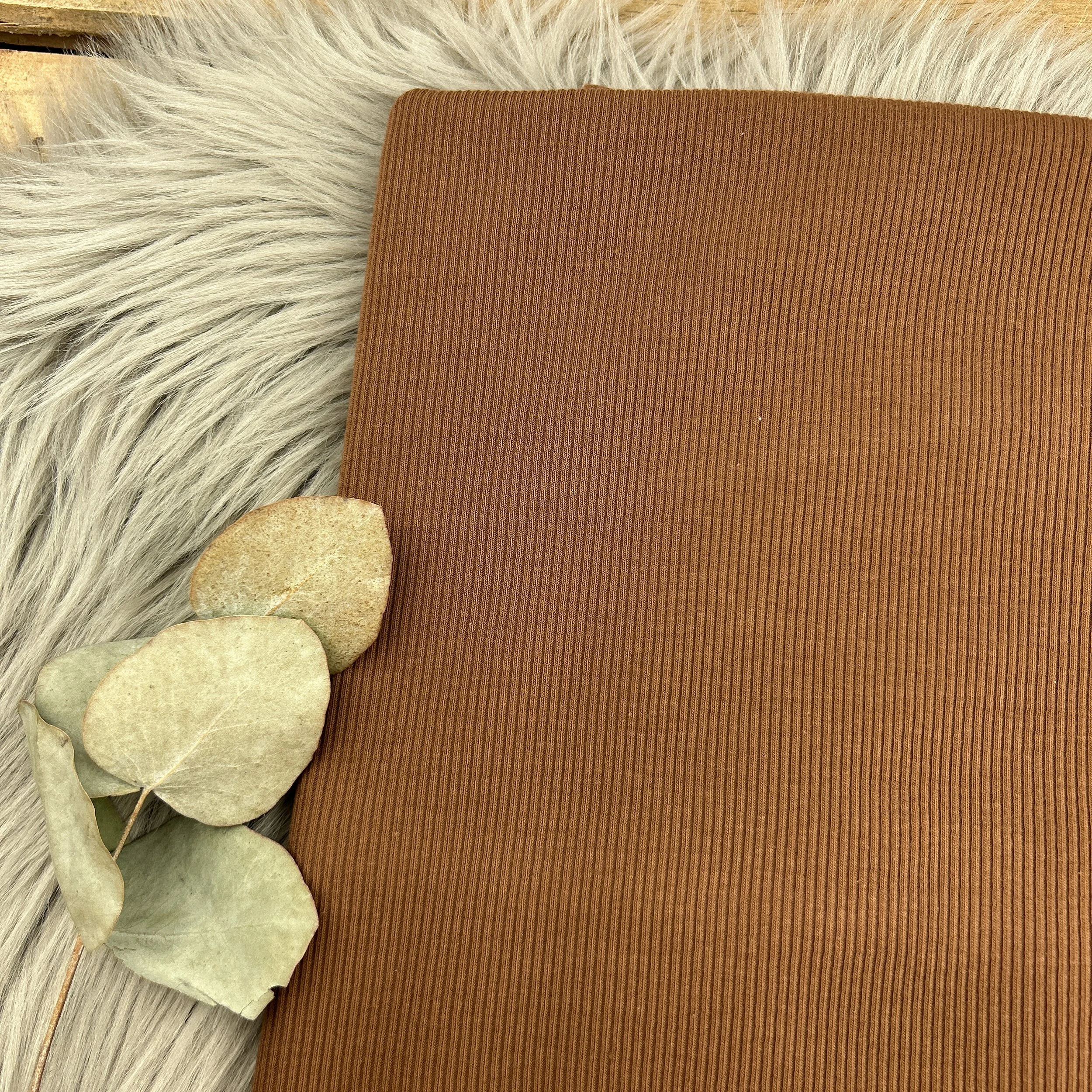 Ribjersey Braun / 051